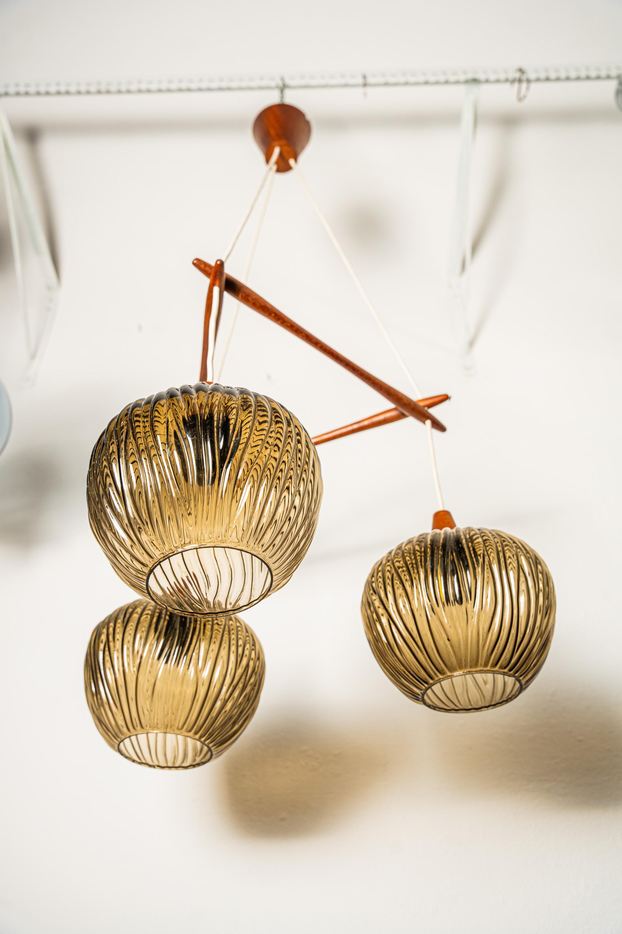 Mid-Century Modern Wood and glass pendant chandelier, Italy, 1950s For Sale