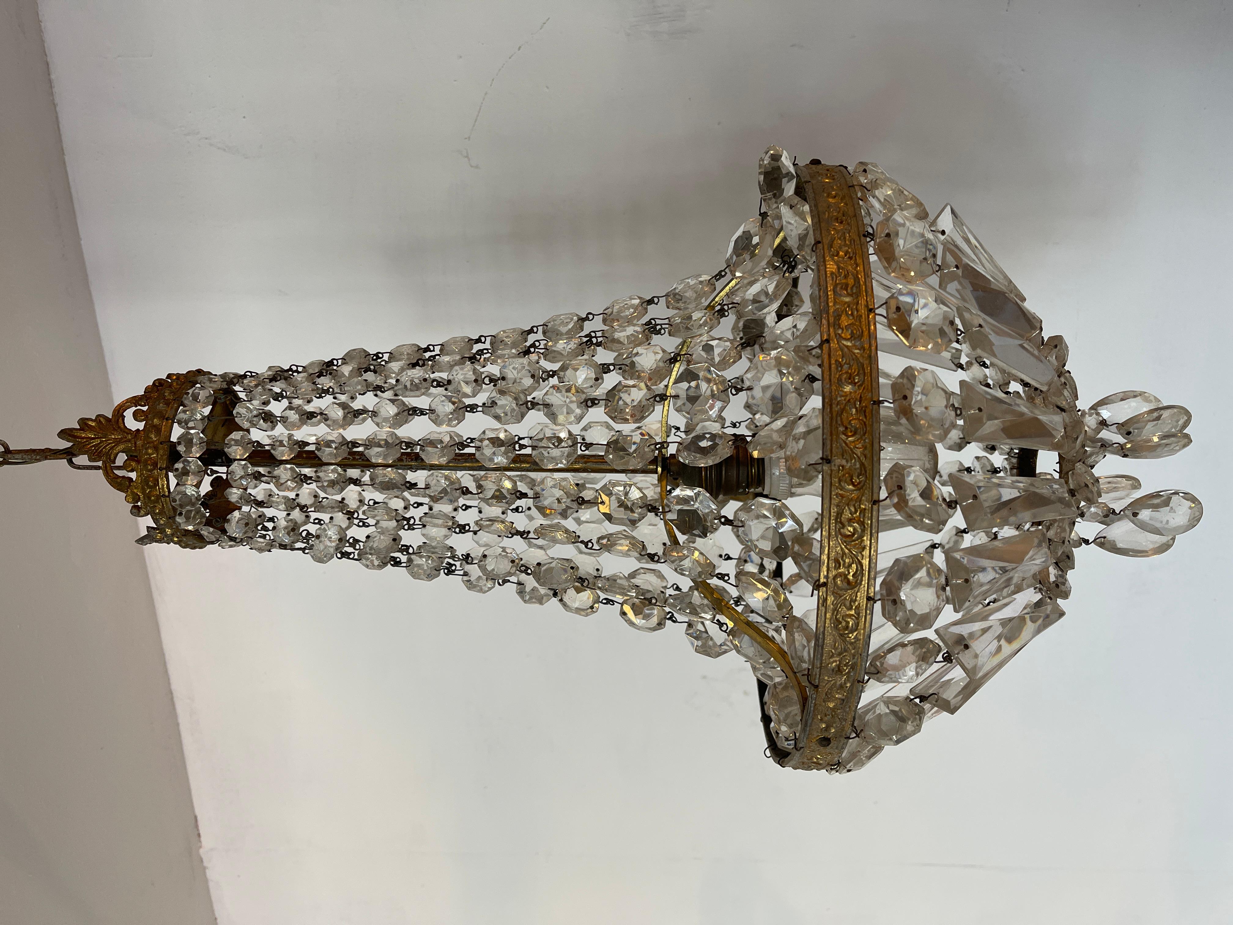 Altro Lampadario a sospensione italiano in bronzo e cristallo degli anni '60 in vendita