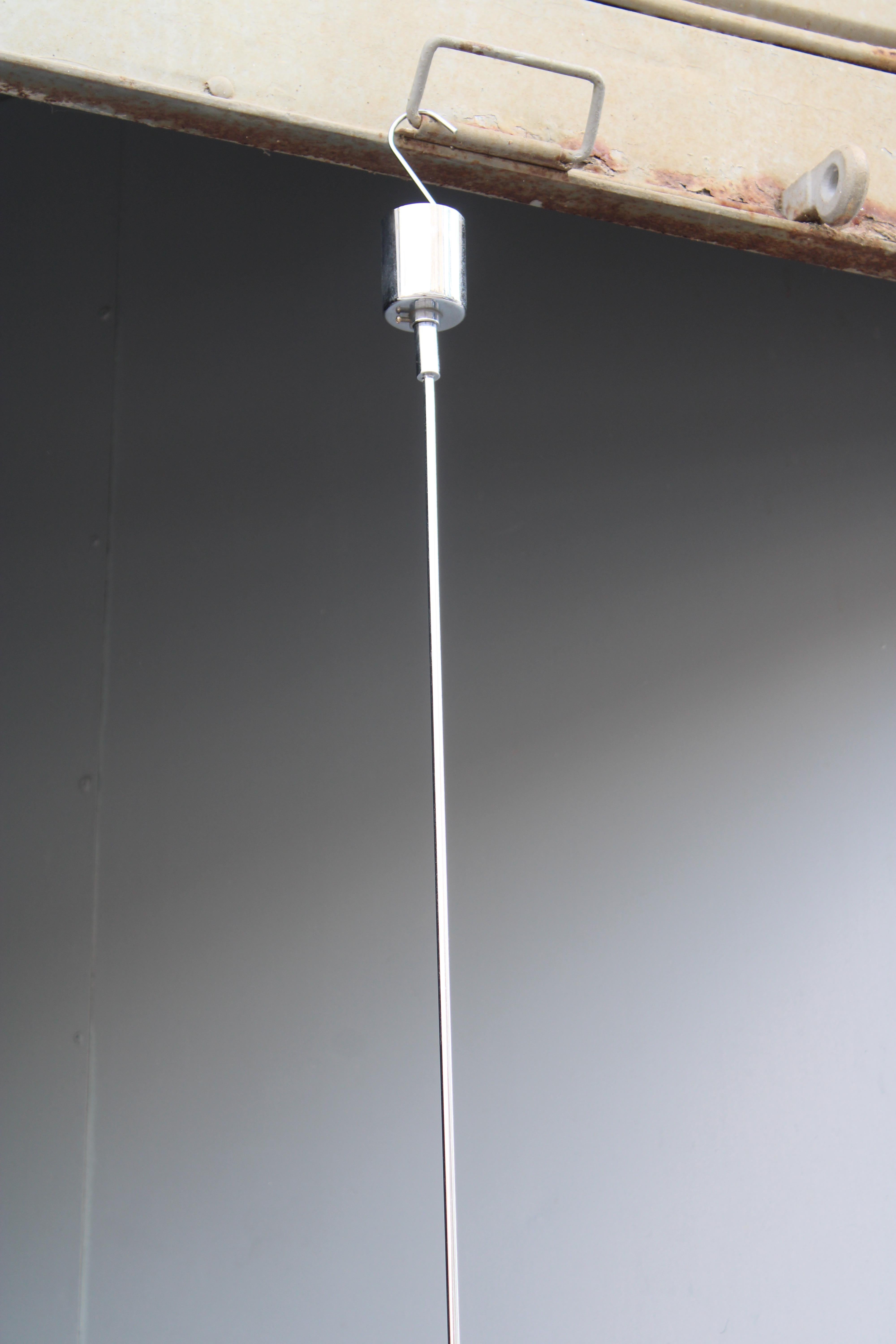 Italian Lampadario a Sospensione minimale in Metallo Cromato Esperia Italia 1970 in vendita
