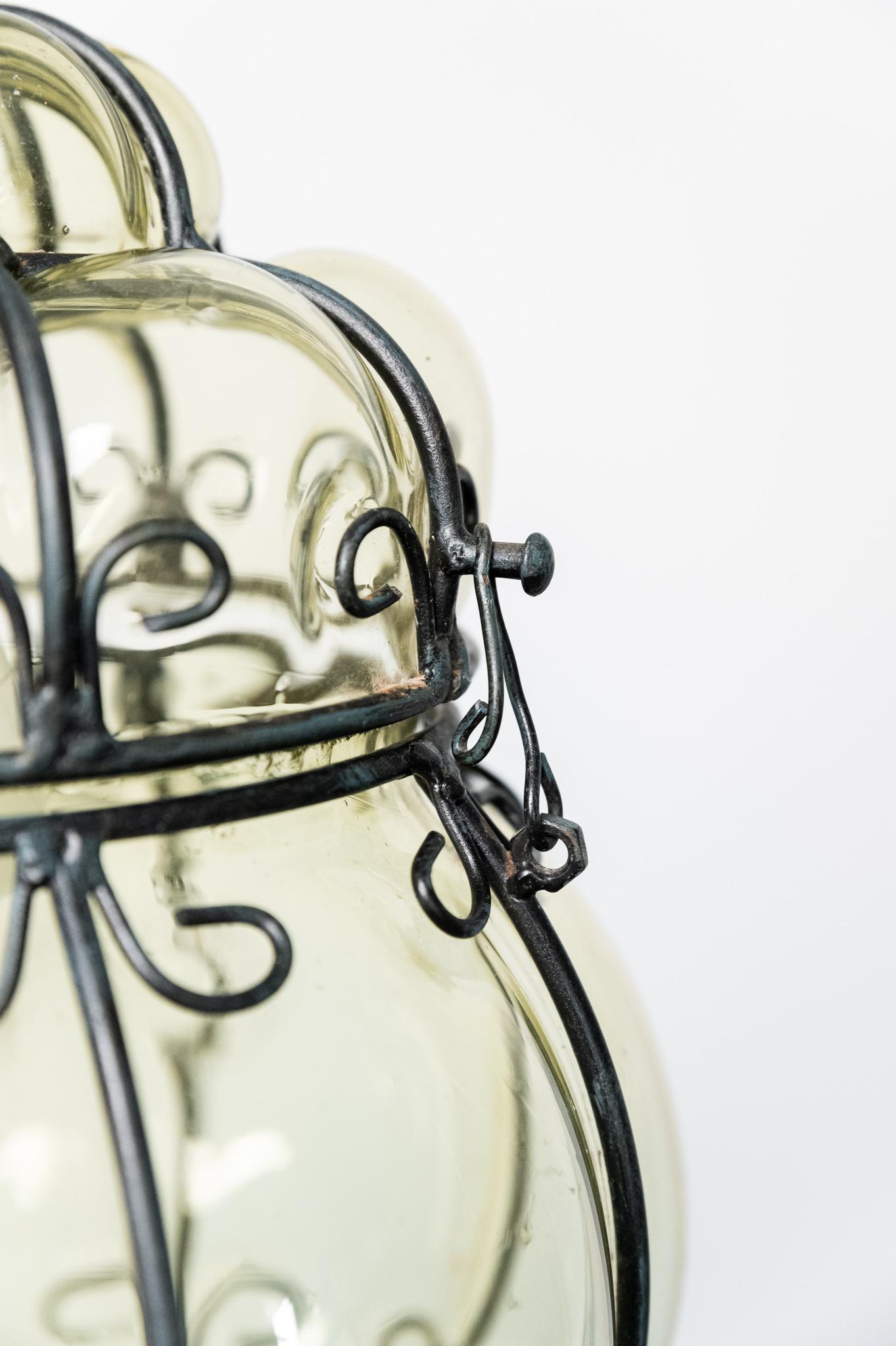 Lampadario a sospensione Murano in vetro soffiato, Anni '60 In condizioni buone in vendita a Bastia Umbra, IT