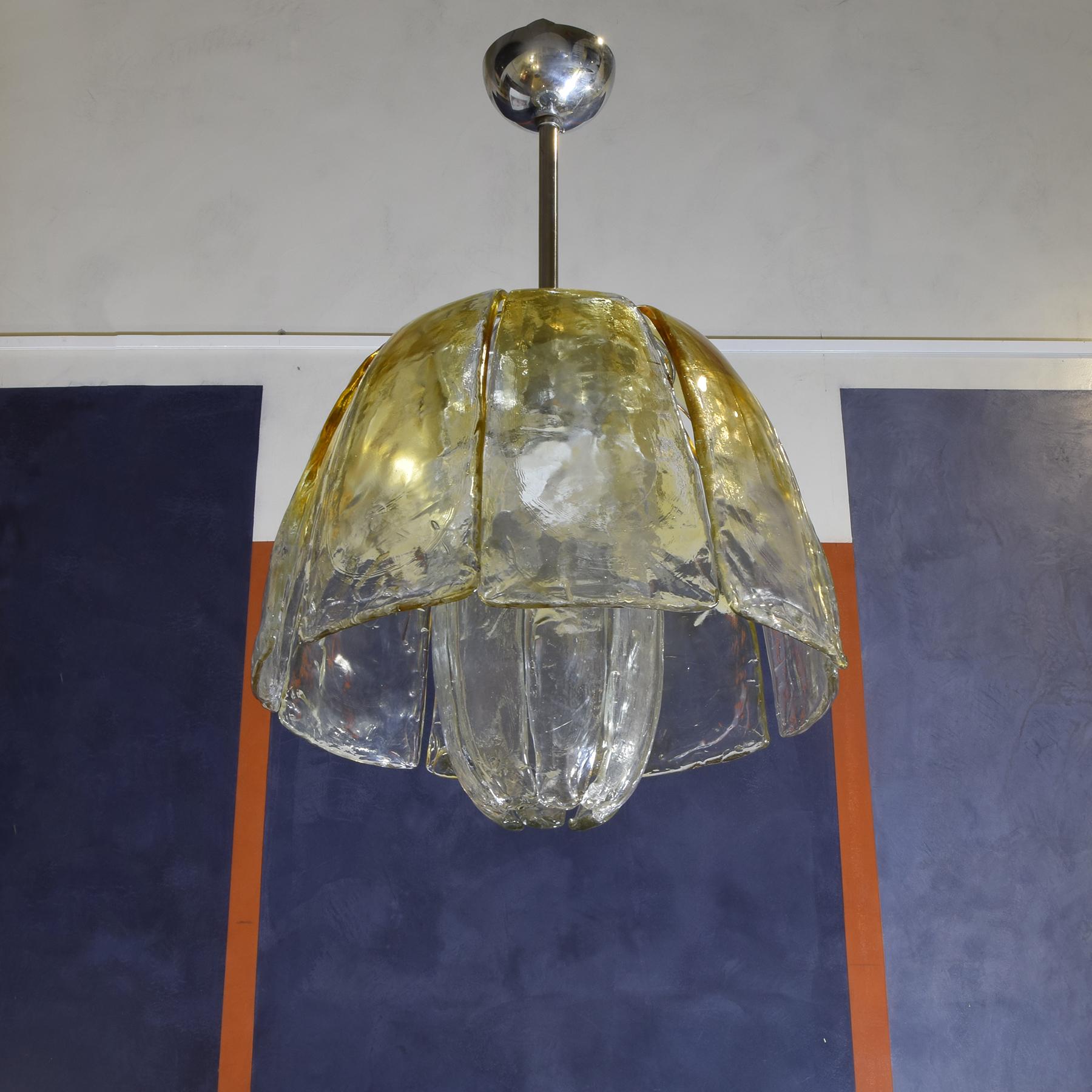 Late 20th Century Lampadario a sospensione vetro di Murano anni 70. in vendita