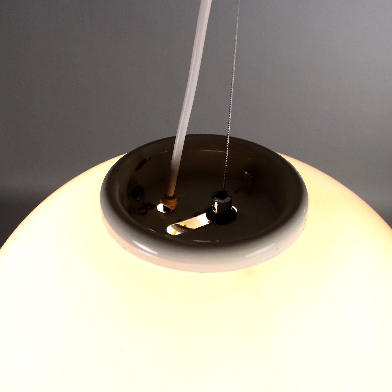 Lampadario Anni 50 In condizioni buone a Milano, IT