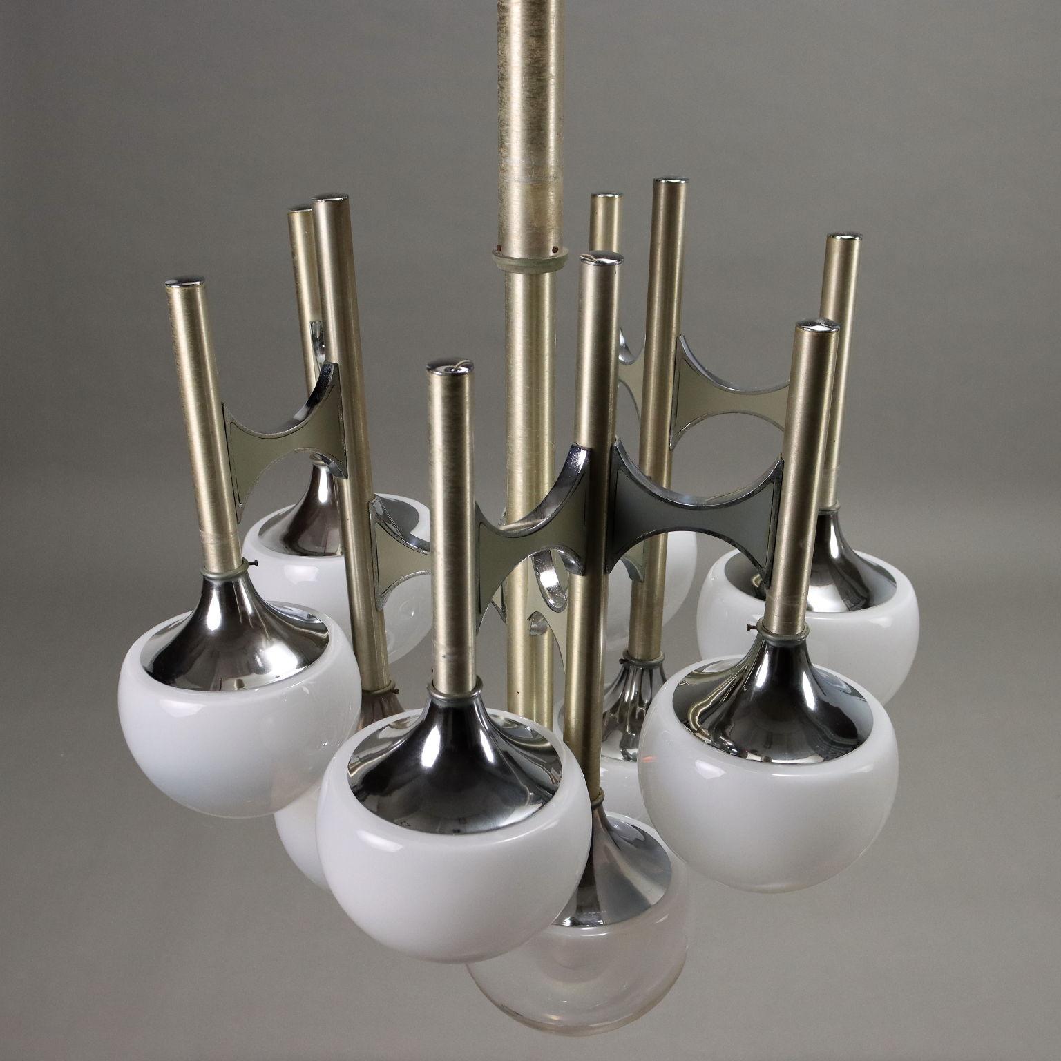 Lustre à neuf lumières des années 1960-70 Bon état - En vente à Milano, IT
