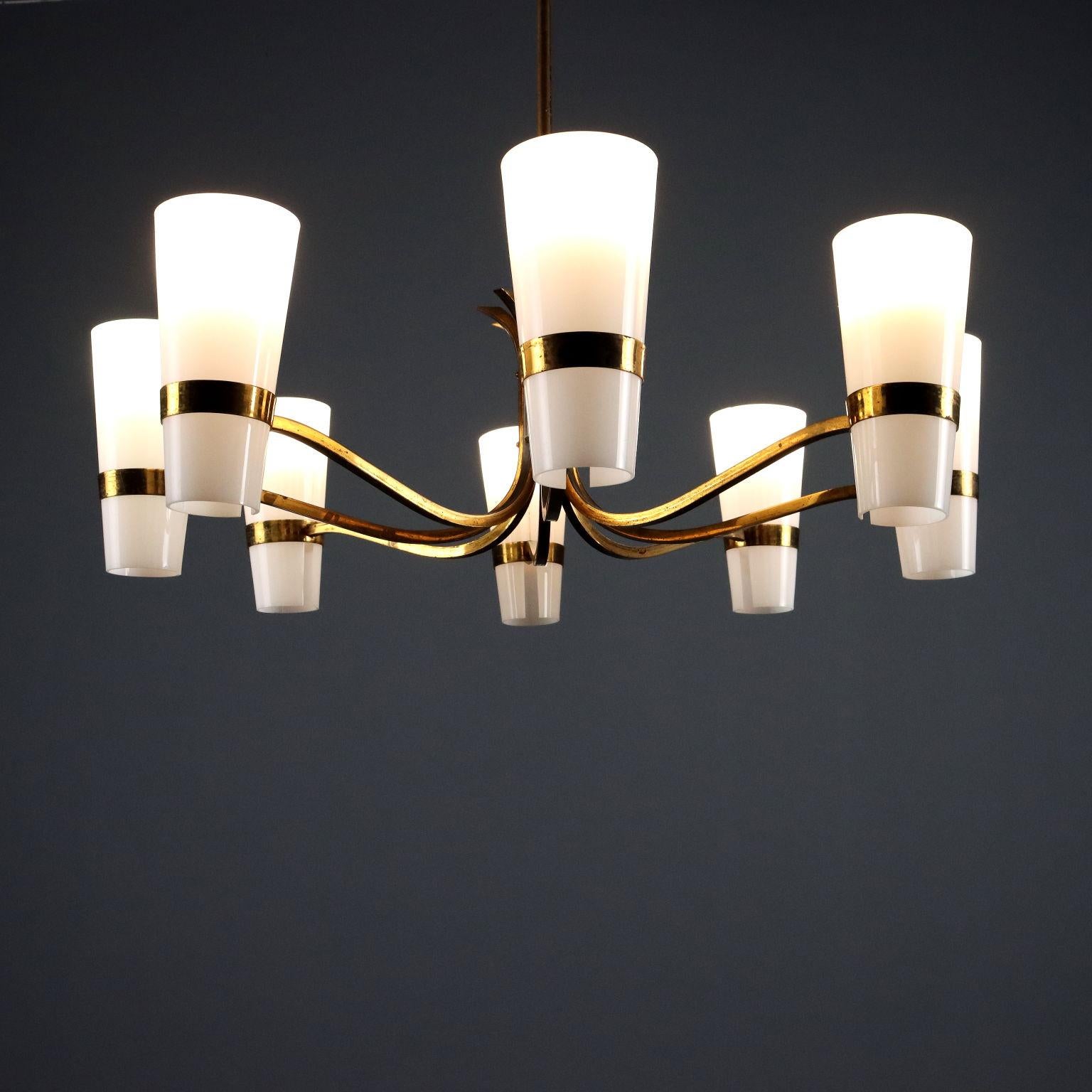 Lampadario Anni '60 a Otto Punti Luce In condizioni buone in vendita a Milano, IT