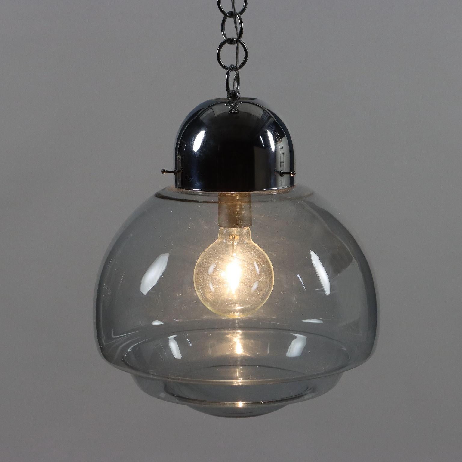 Lampada a soffitto in metallo cromato e vetro. Buone condizioni
