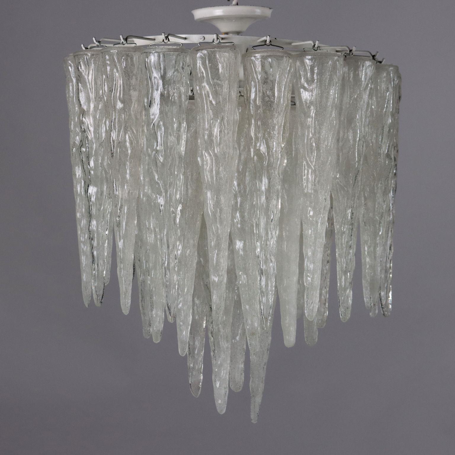 1960s Chandelier For Sale 2