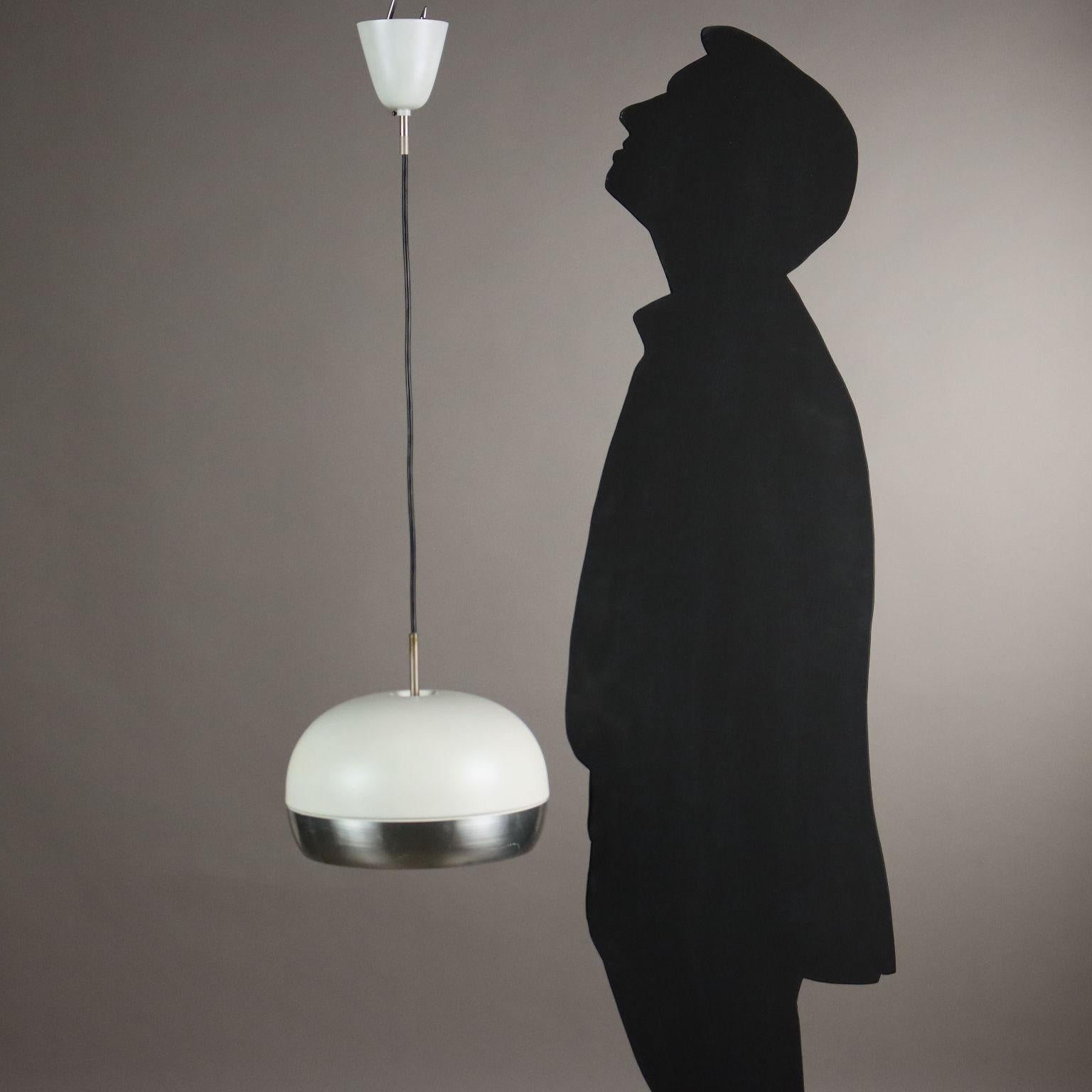 Mid-Century moderno Lampadario Anni 60 in vetro bianco in vendita