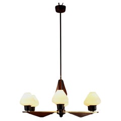 Lampadario Anni 60 in vetro opalino