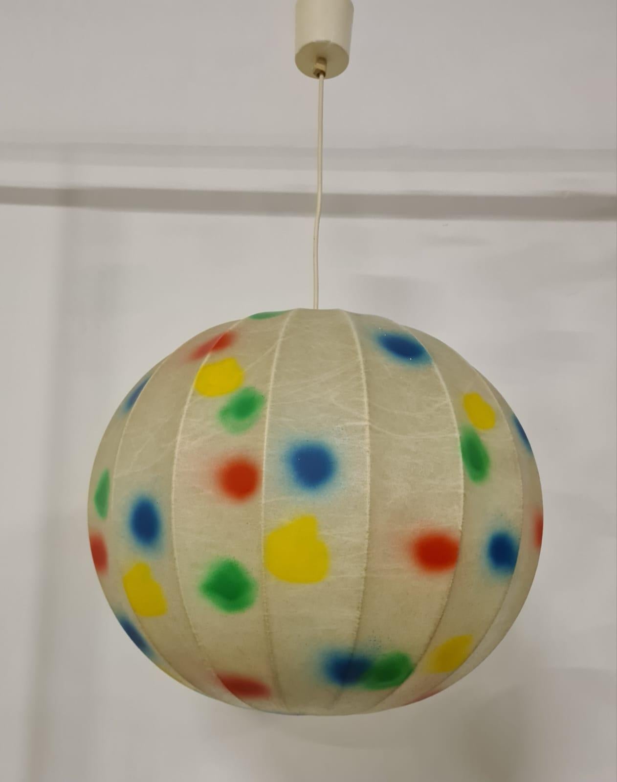 Cocoon-Kronleuchter im Angebot 2