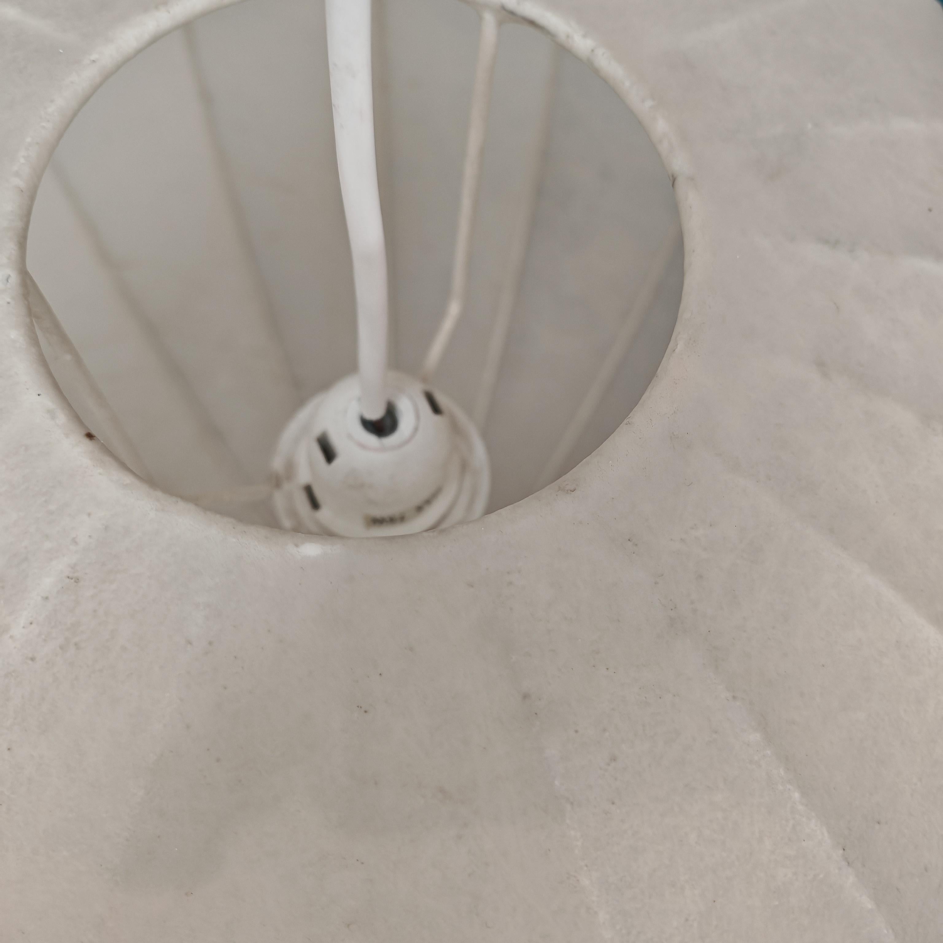 Lampadario  Cocoon tondo italiano vintage anni 70 in vendita 4
