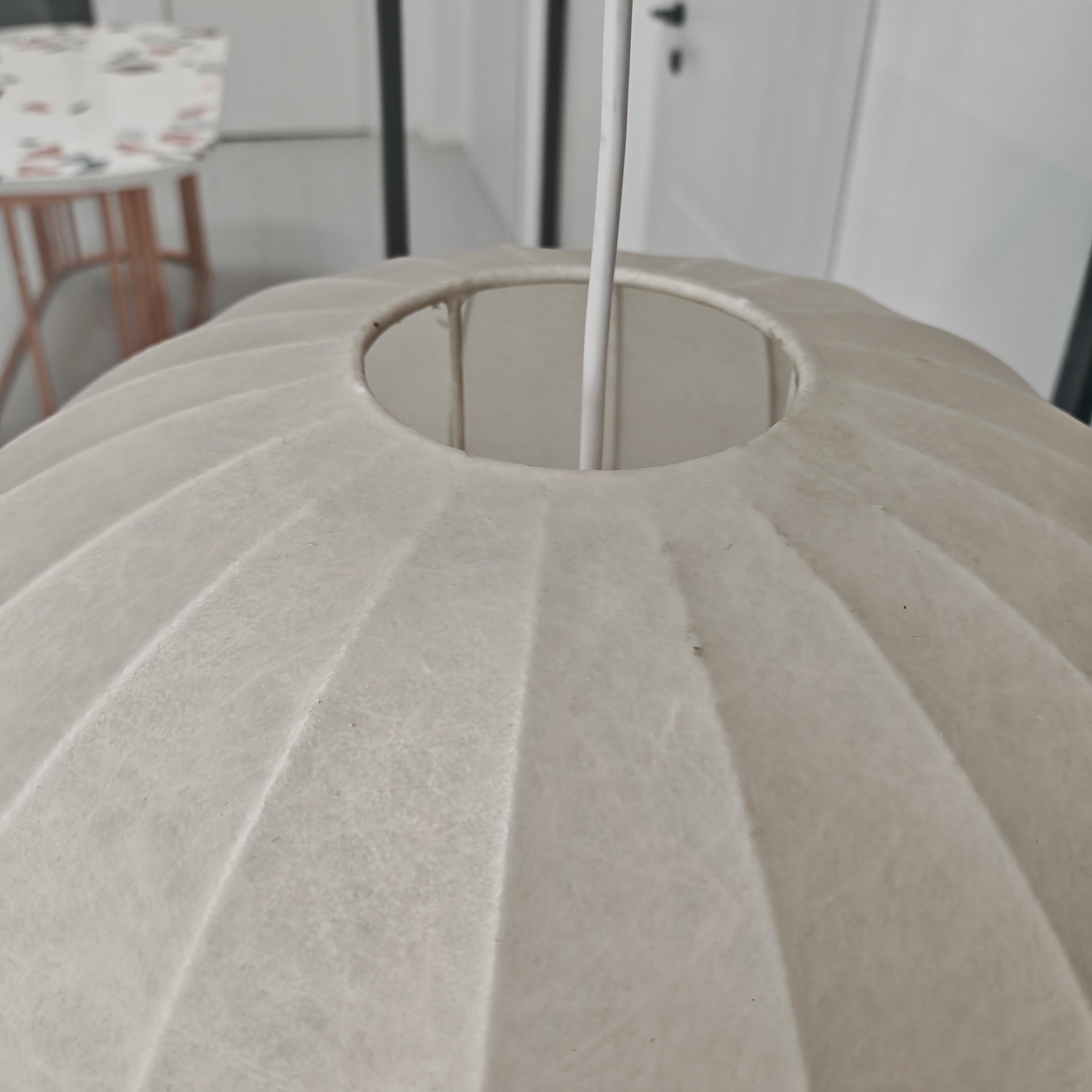 Italian Lampadario  Cocoon tondo italiano vintage anni 70 in vendita