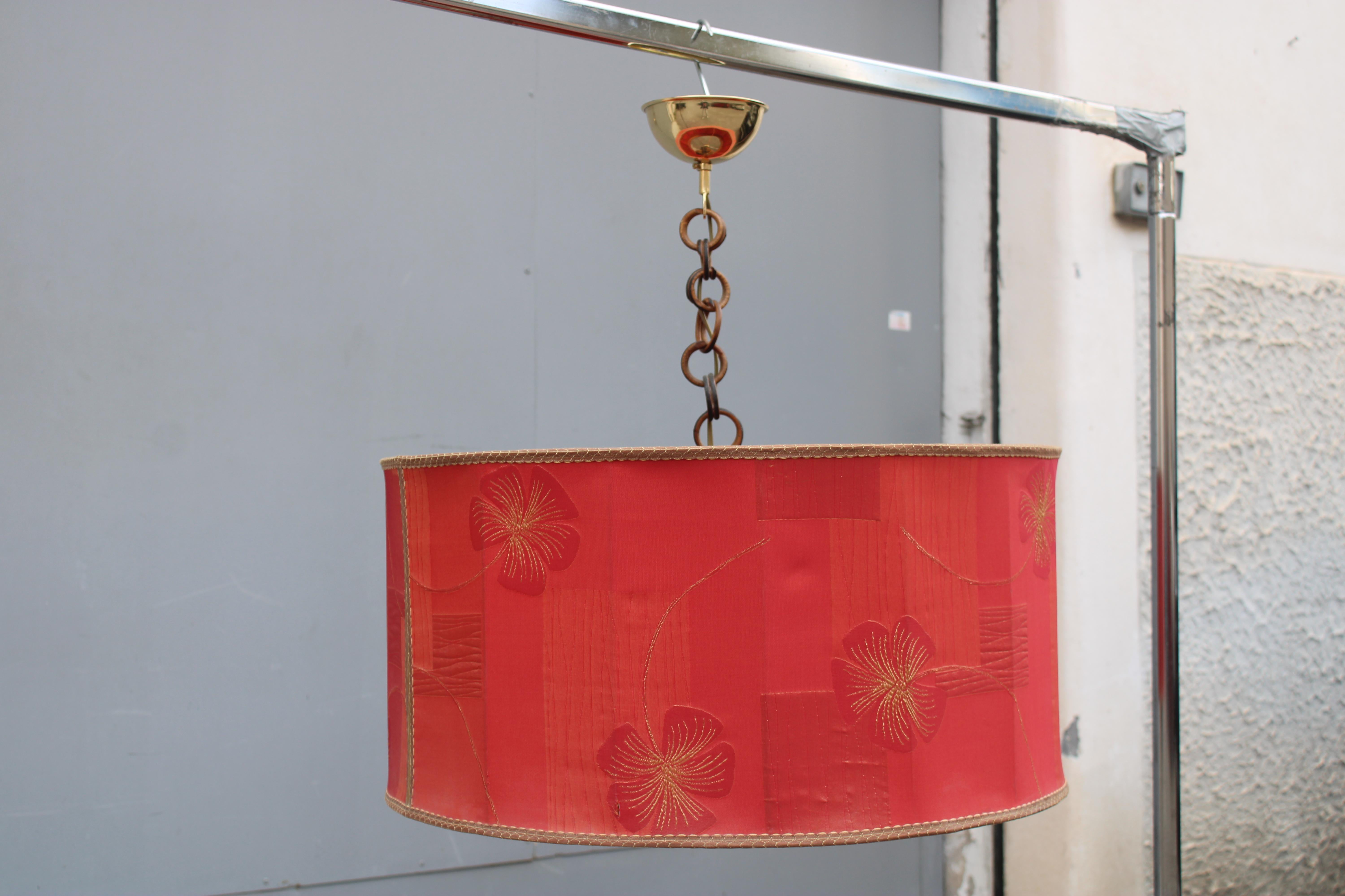 Red fabric dome chandelier with flowers Mid-century italian design brass For Sale 2
