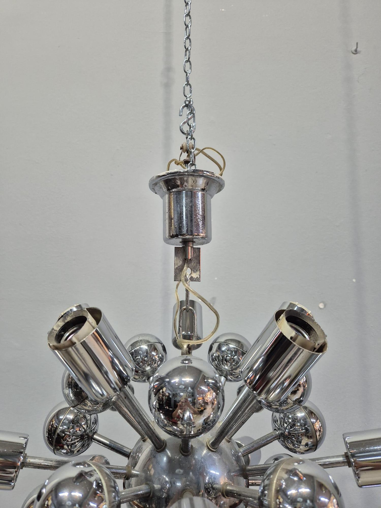 Late 20th Century lampadario cromato Space Age Sputnik anni in vendita