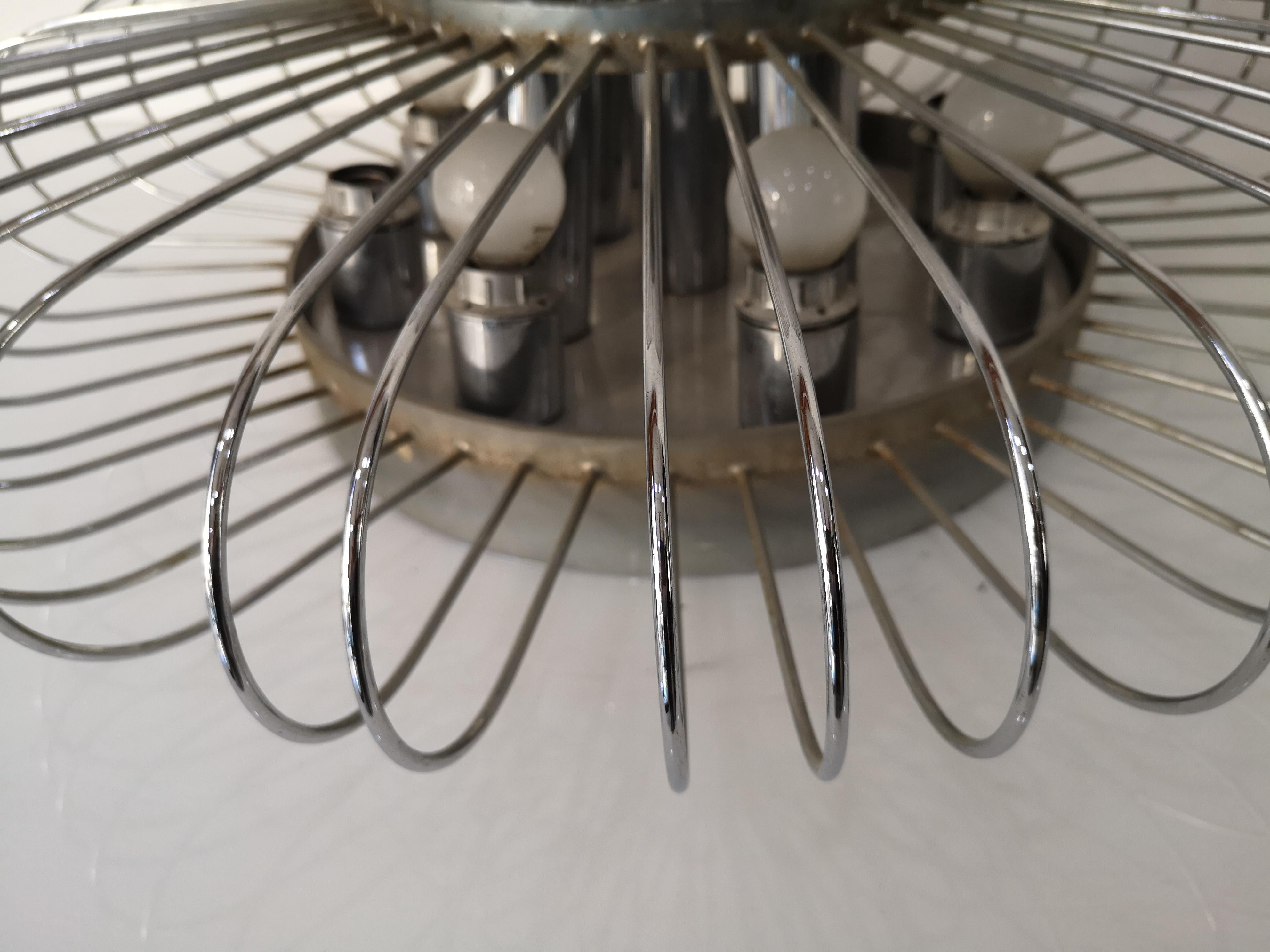Italian Lampadario da soffitto in acciaio inox con due livelli a spirale anni 60 For Sale