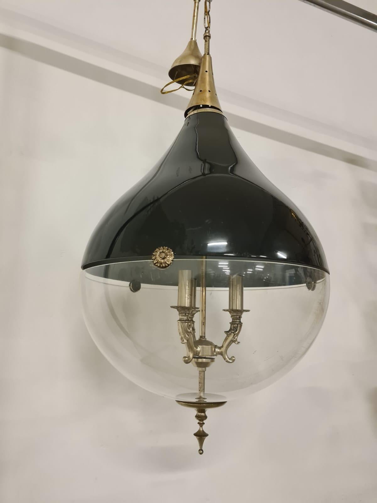 Lampadario dallo stile vittoriano in perspex in vendita 5