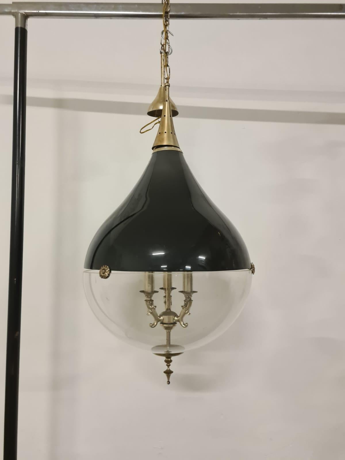 Lampadario dallo stile vittoriano in perspex In condizioni buone in vendita a Torino, IT