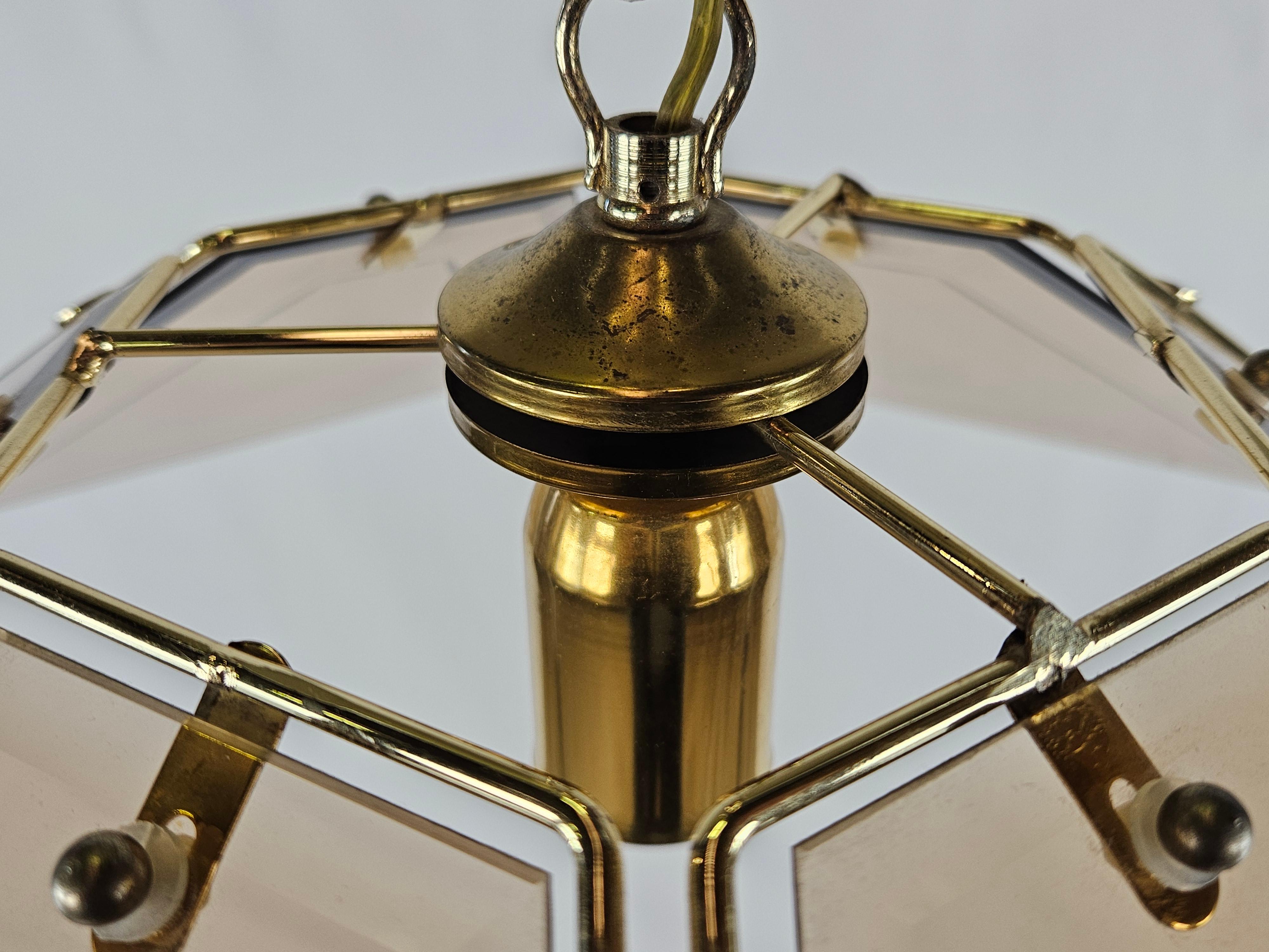 Hexagonal brass and glass chandelier 20th century For Sale 4