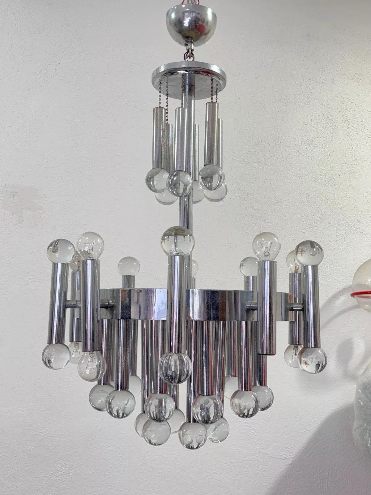 Italian Lustre Gaetano Sciolari 11 lumières Design moderne années 1970