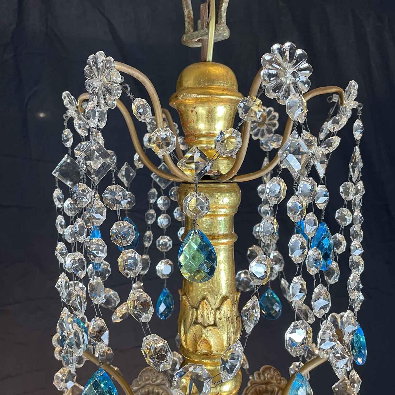 Italian Genovese Empire Chandelier 1780 in Gilded Wood and Crystal Twelve Lights For Sale 5