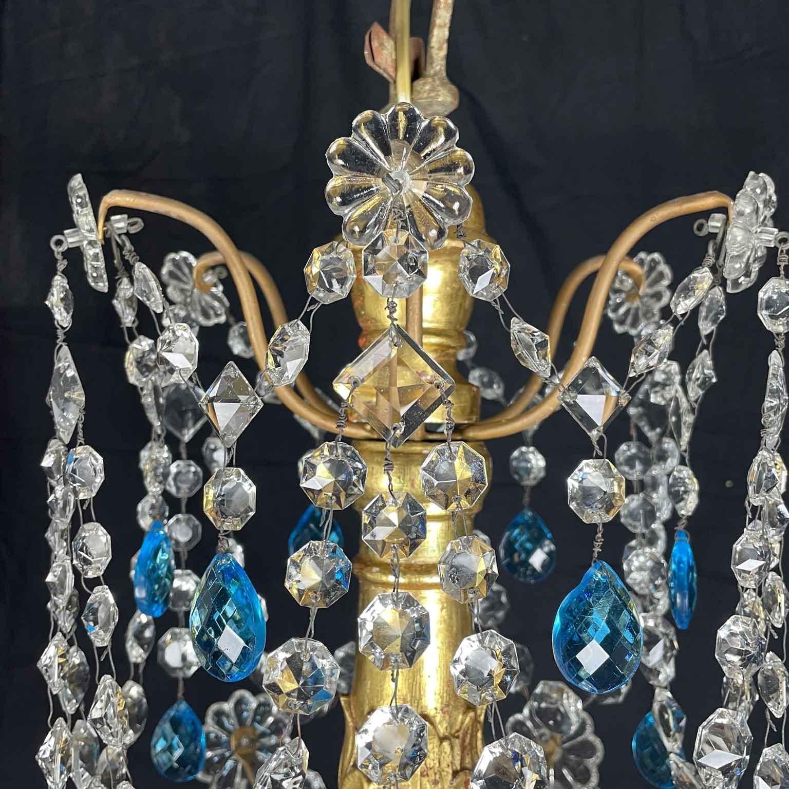 Italian Genovese Empire Chandelier 1780 in Gilded Wood and Crystal Twelve Lights For Sale 7