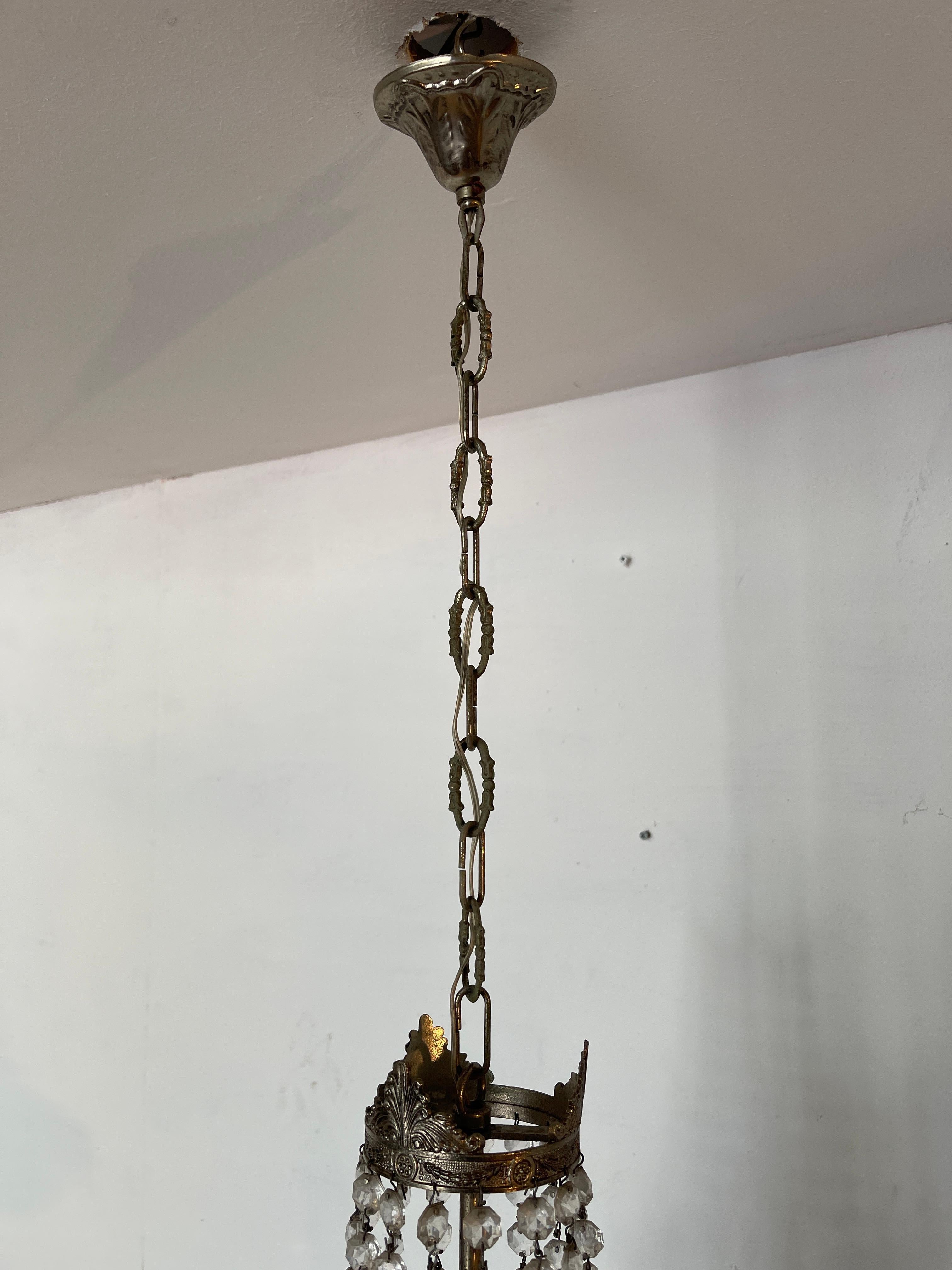 Lampadario in bronzo e cristallo stile imperio anni '50 in vendita 5