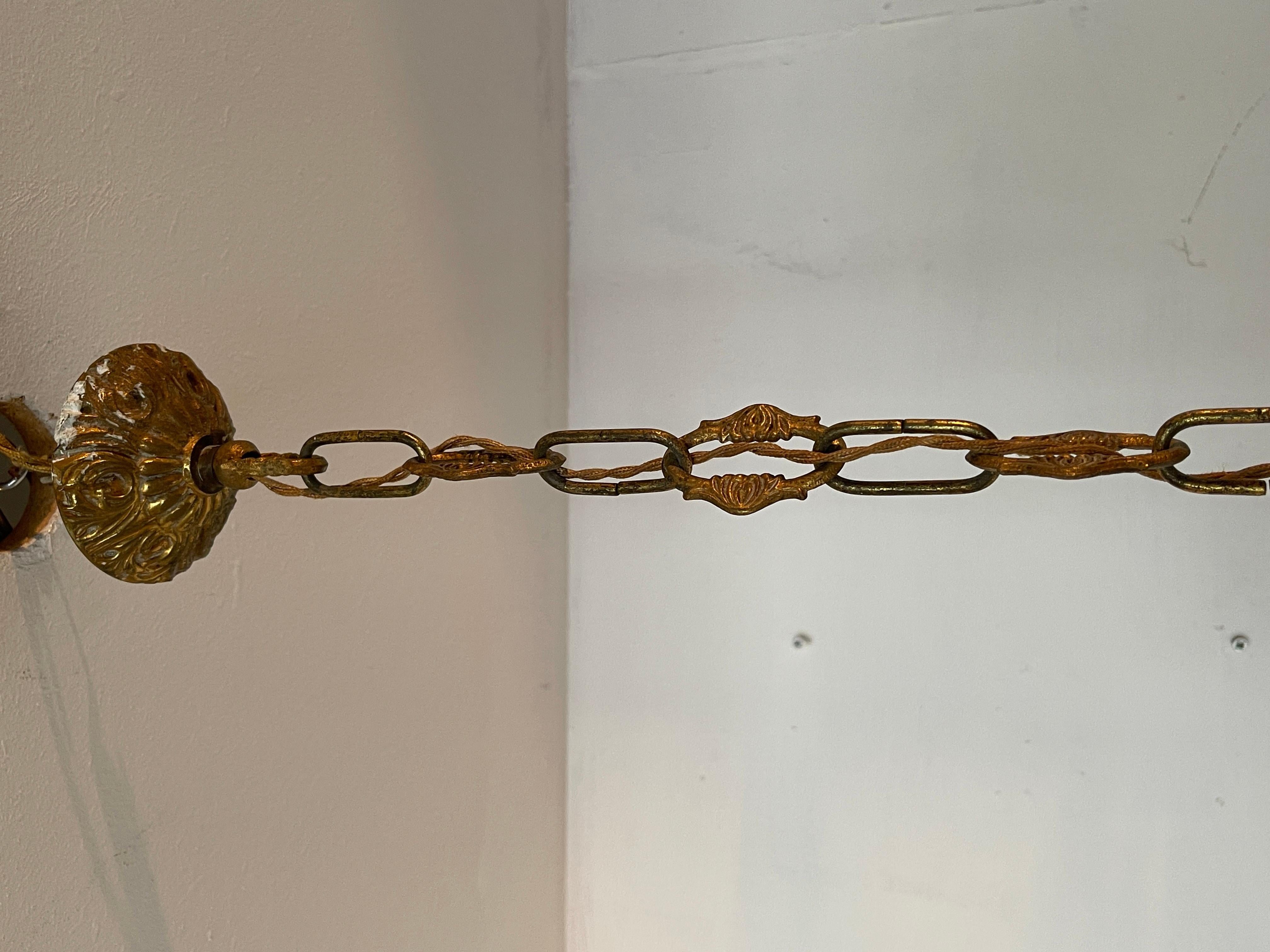 Lampadario in bronzo e ceramica con decorazione floreale italian XX secolo in vendita 2