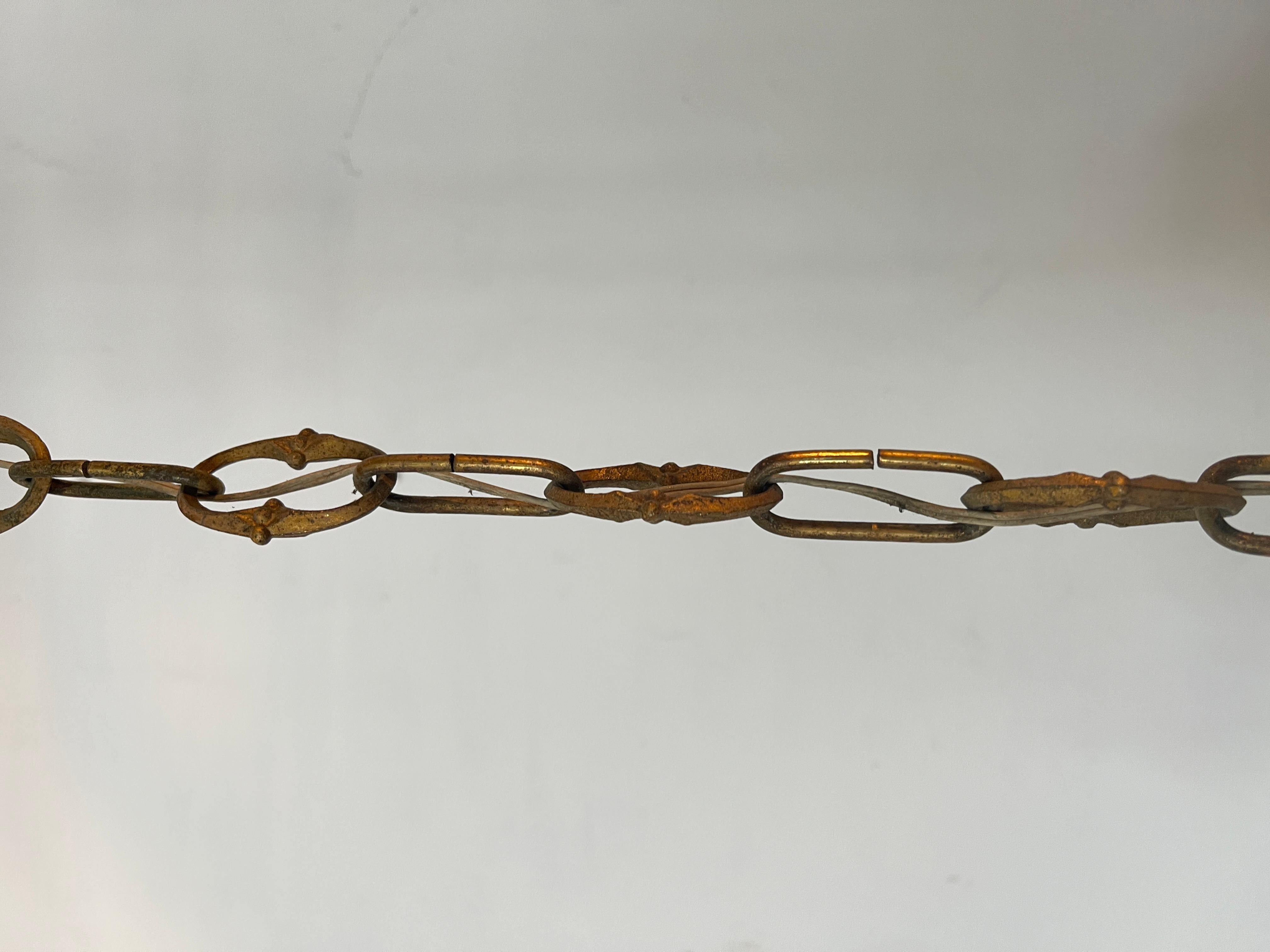 Lampadario in bronzo italiano in stile barocco '70 For Sale 4