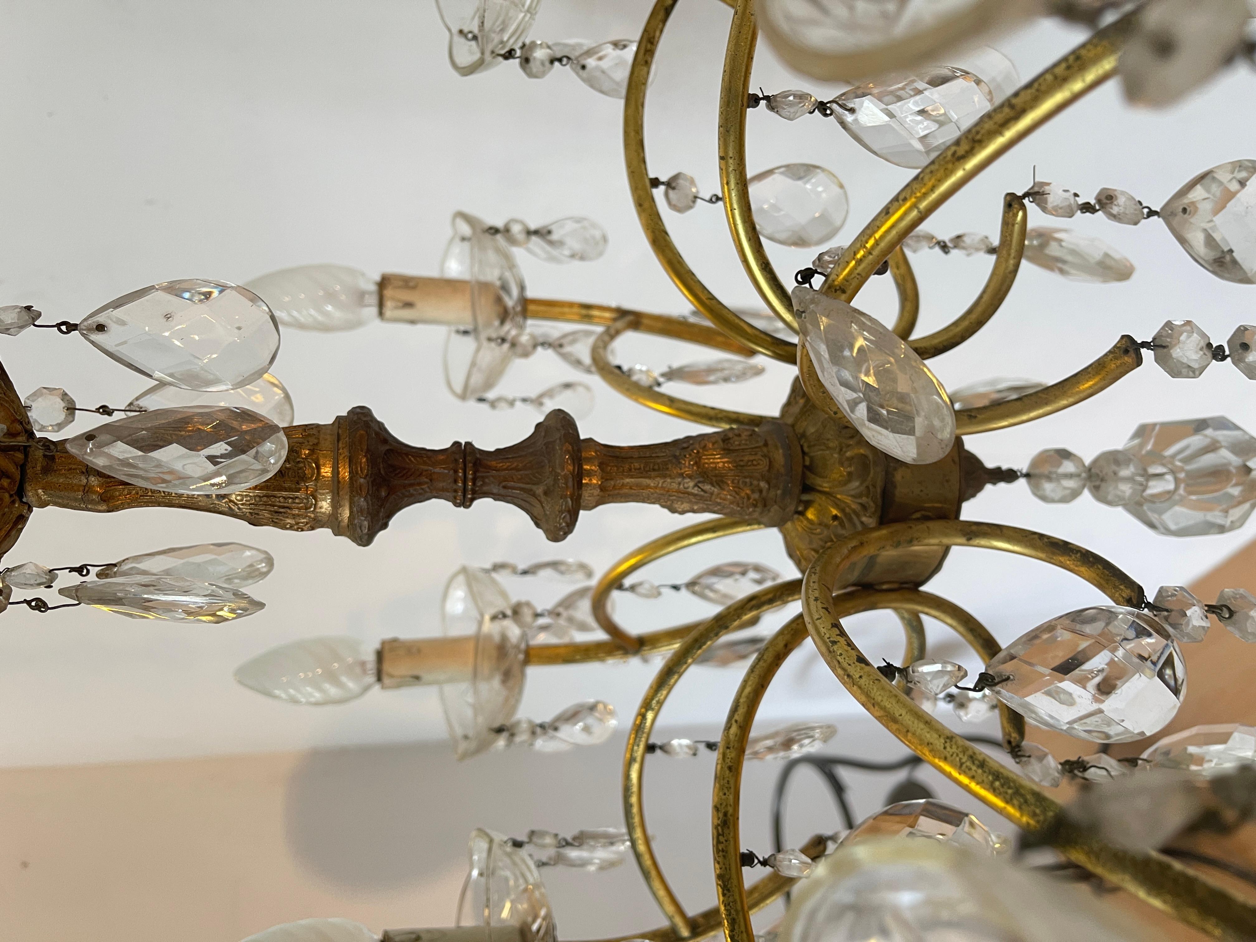 Lampadario in bronzo italiano in stile barocco '70 For Sale 3