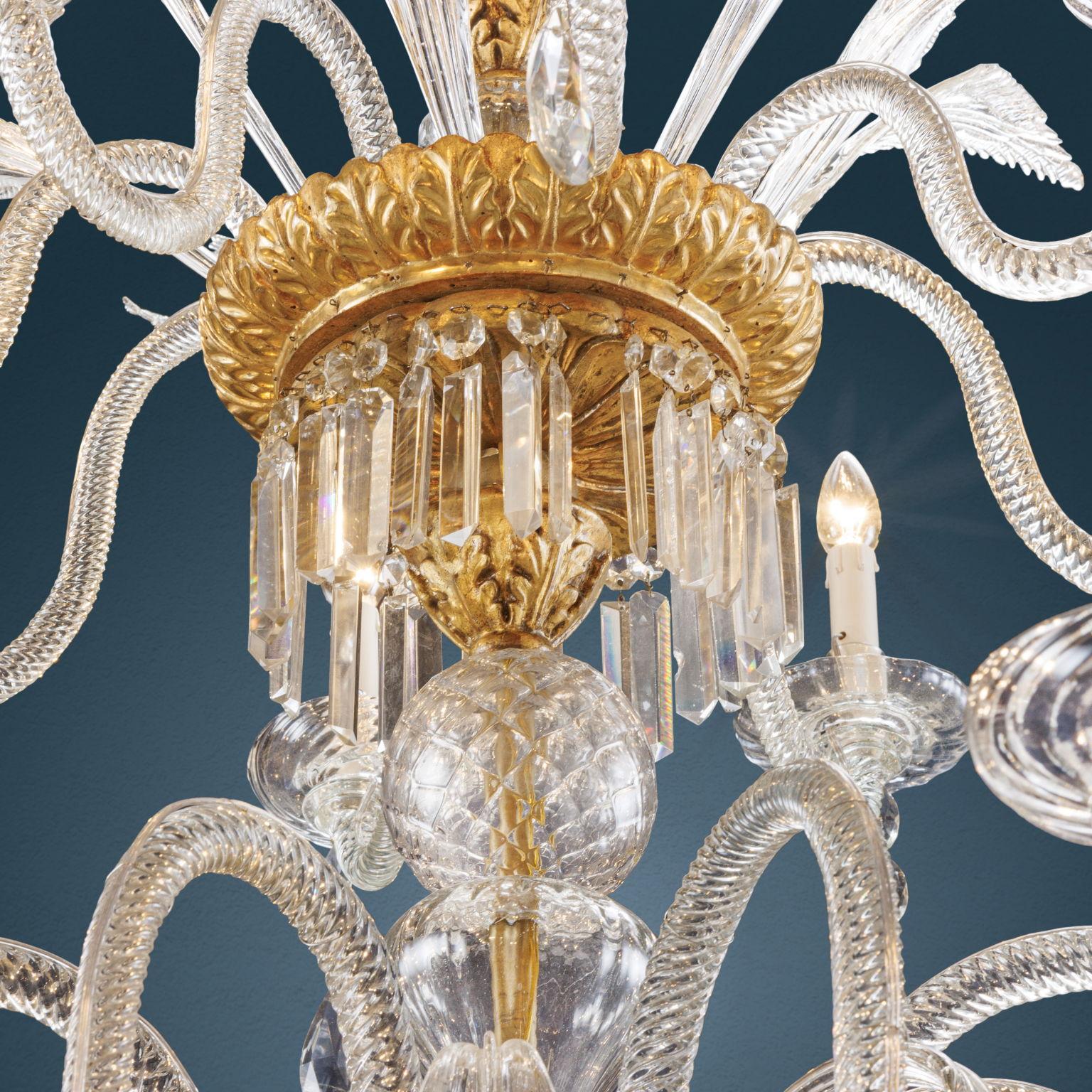 Early 19th Century Gilded Wood and Crystal Chandelier. Florence, early 19th century For Sale