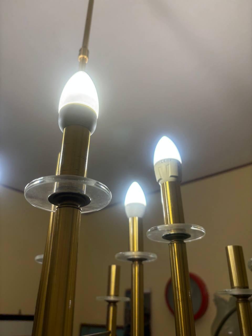 20th Century Lampadario in ottone e nichel di Gaetano Sciolari con timbro Italia, anni 60 in vendita