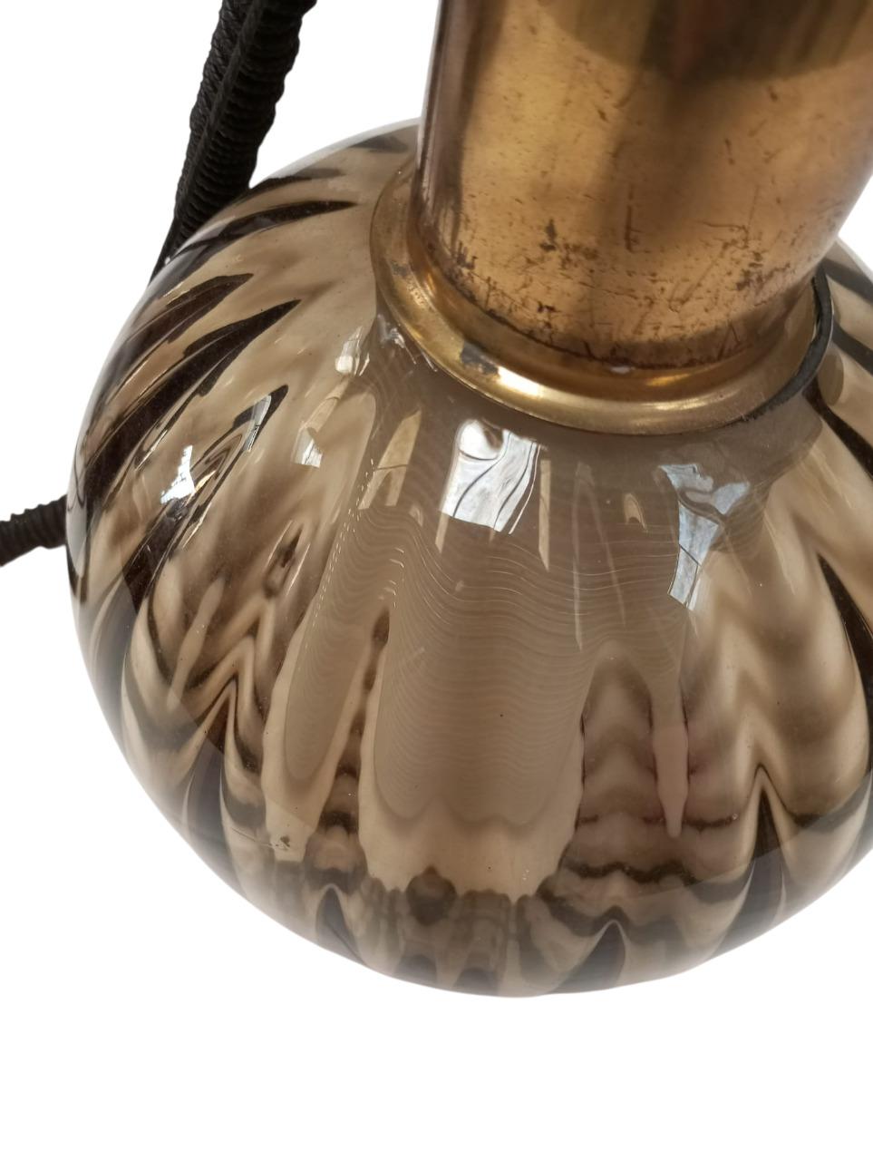 Mid-20th Century Lampadario in vetro di Murano color miele e ottone, Italia anni ‘60 in vendita