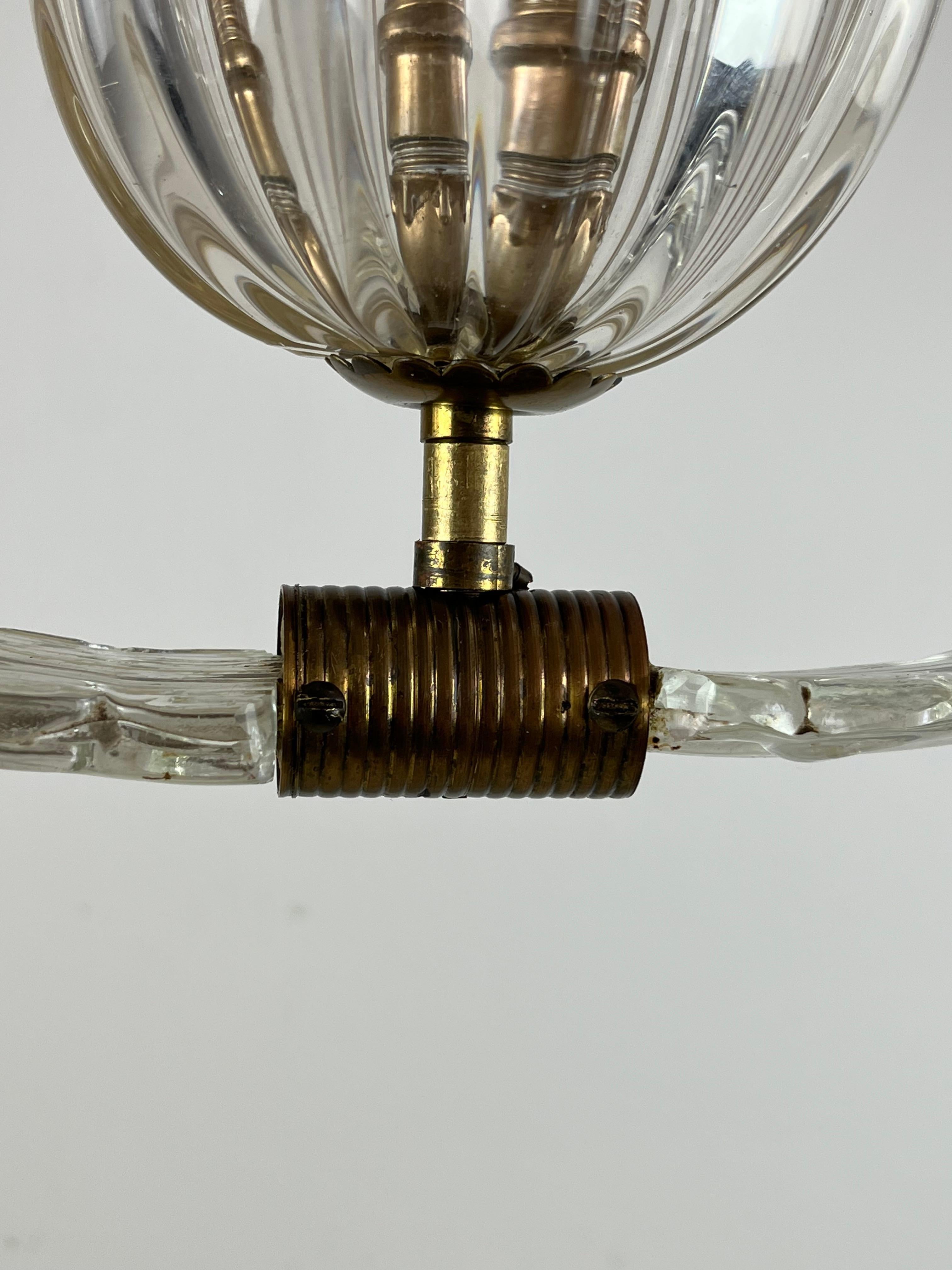Mid-20th Century Murano glass and brass Chandelier, attributed to Ercole Barovier, 1950s For Sale