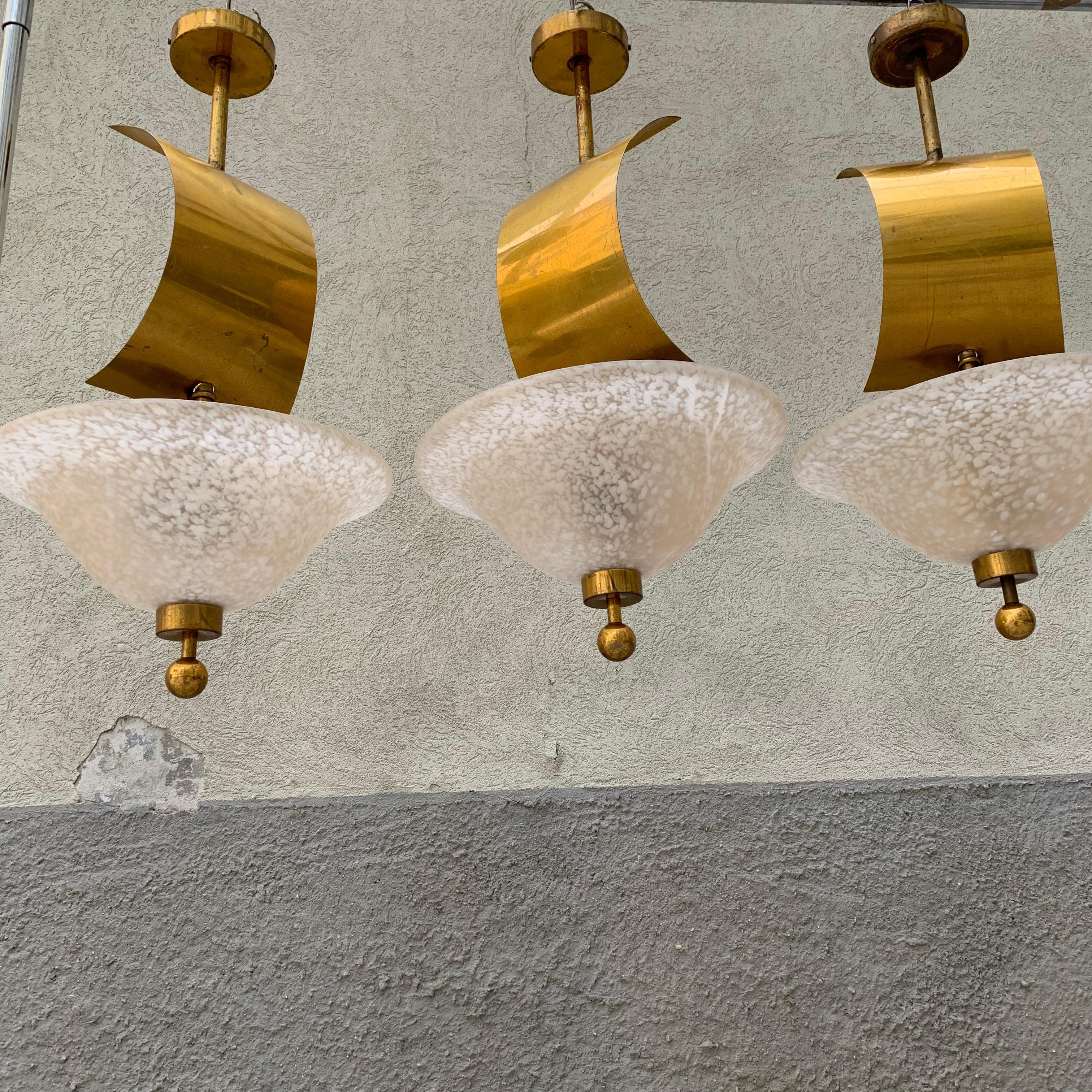 Murano Glass Chandelier, Brass With Decorative Adjustable Veil - 1960s In Good Condition For Sale In Milano, IT