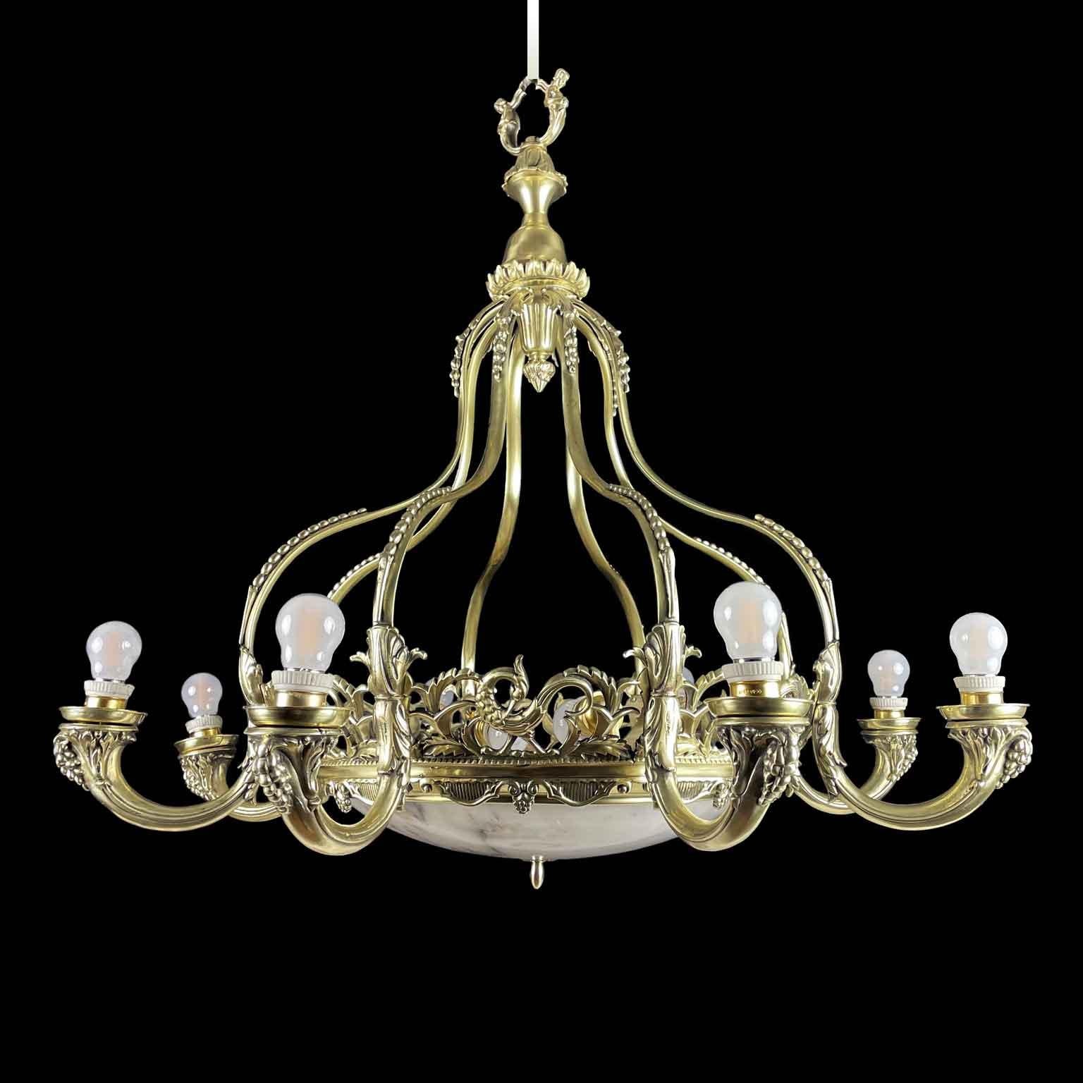 Italian Art Deco Alabaster and Brass Chandelier circa 1940 Ten Lights In Good Condition For Sale In Milan, IT