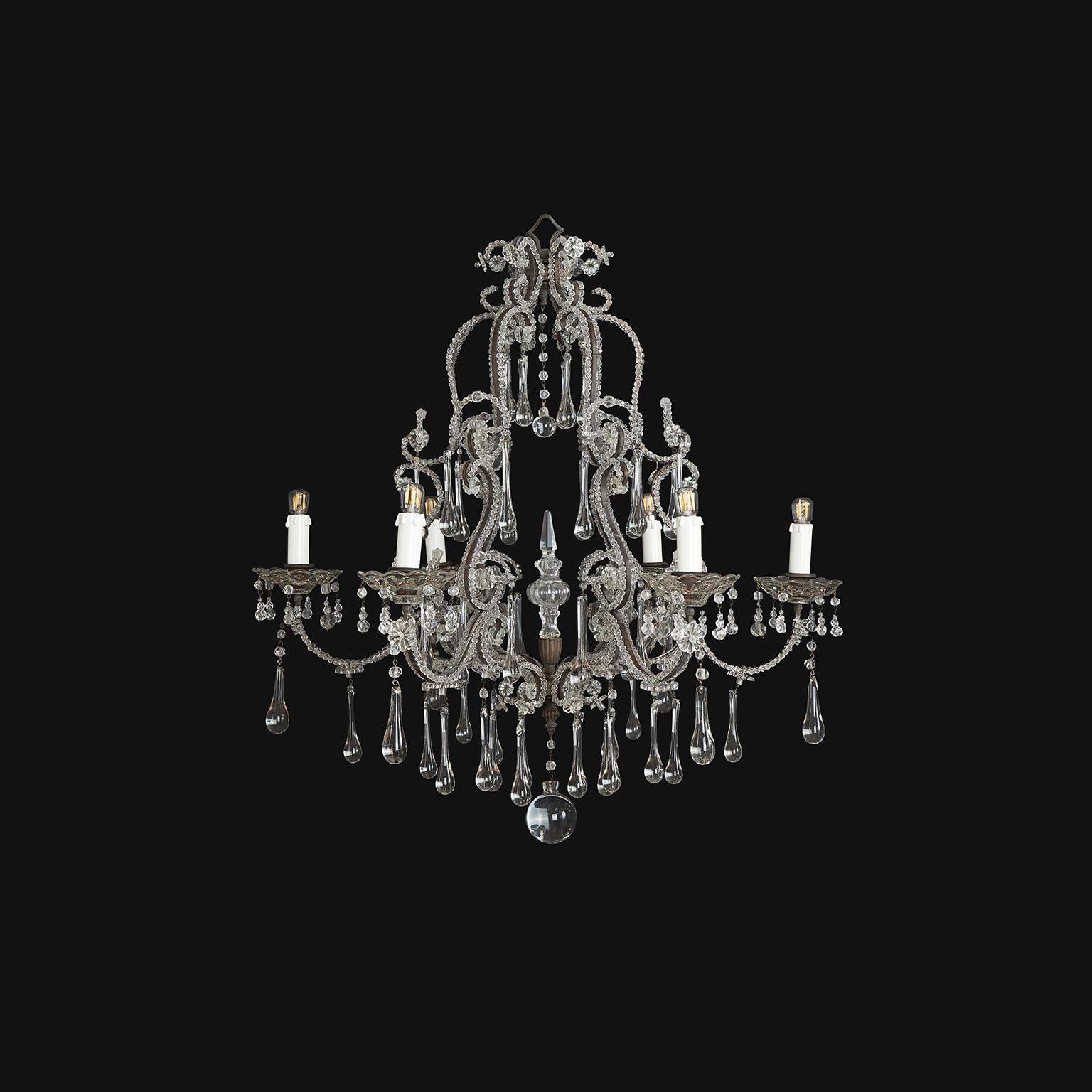 Art nouveau Lustre italien à huit lumières en cristal perlé Début du 20e siècle en vente