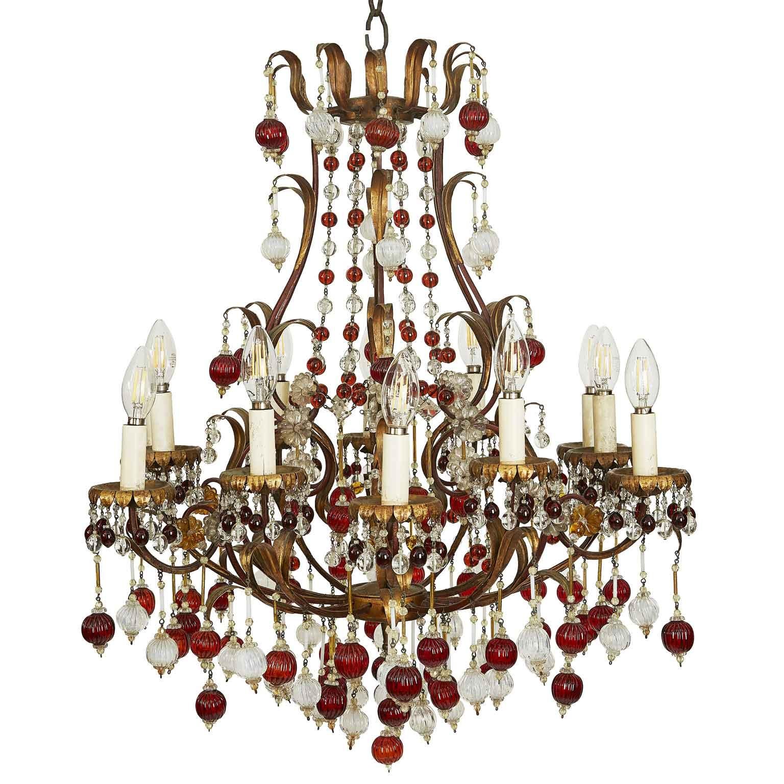 Italian Gilded Iron and Red and White Glass Chandelier circa 1960, Twelve Lights In Good Condition For Sale In Milan, IT