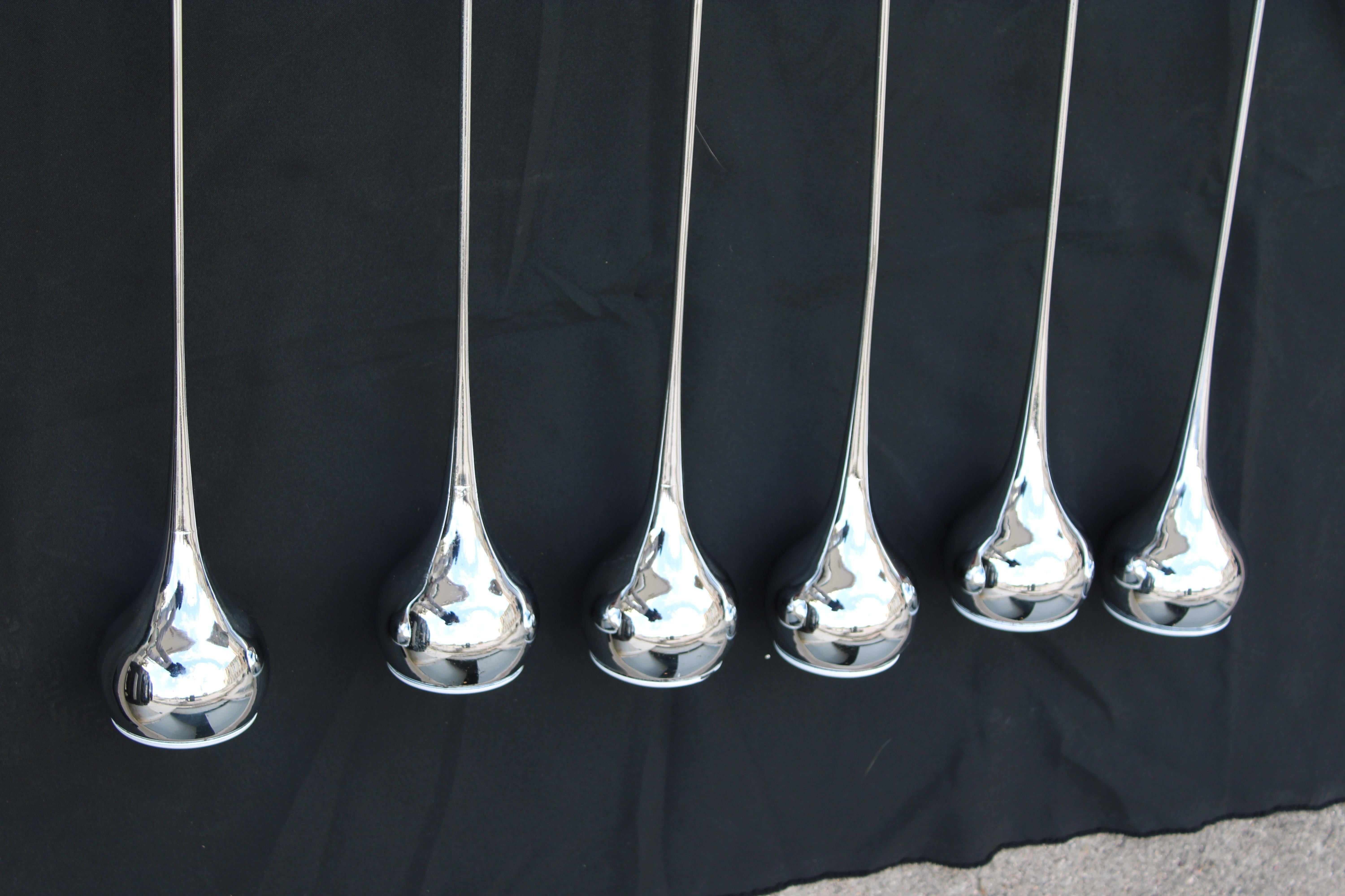 Esperia Lustre minimal en métal chromé 1970 en vente 3