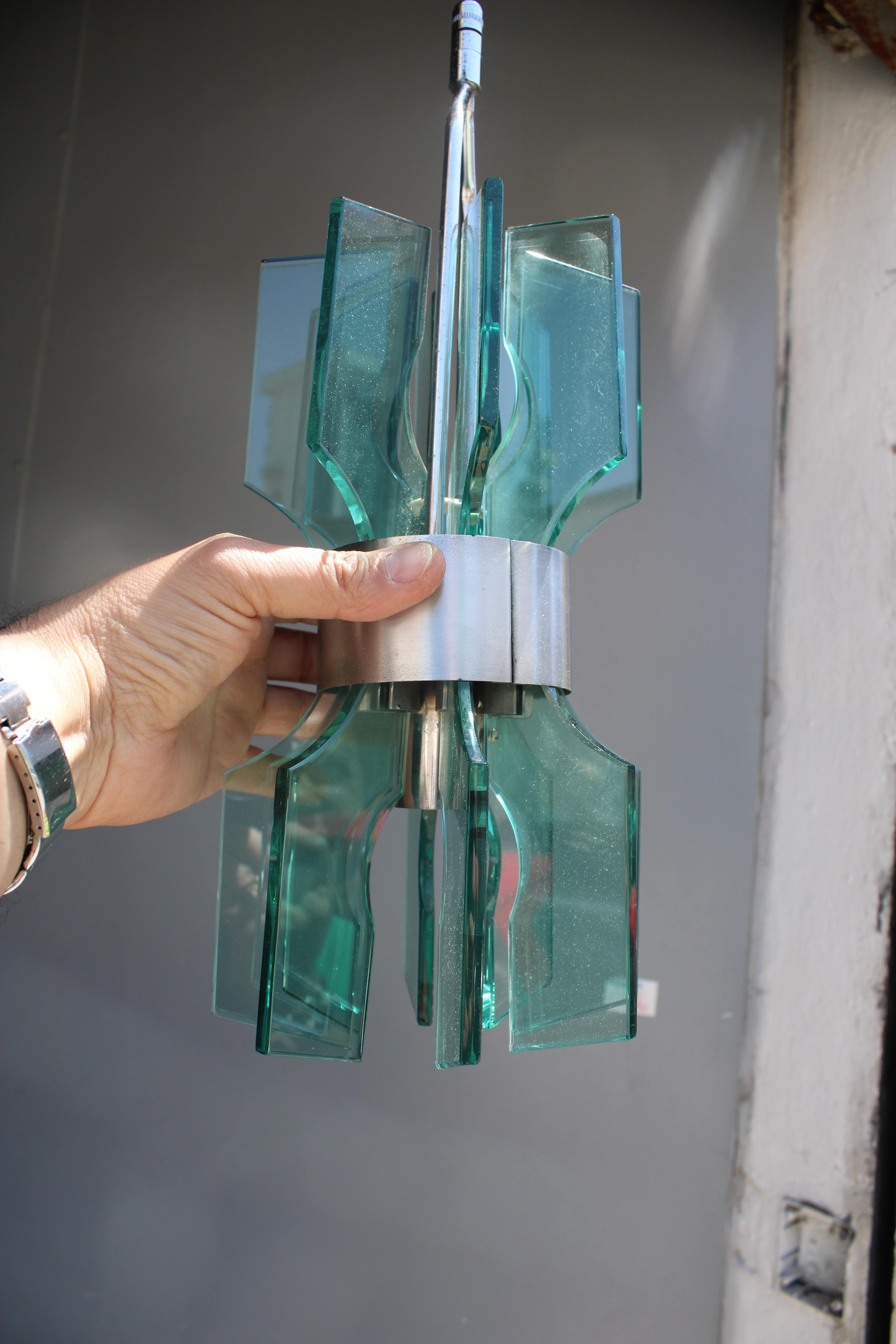 Italian Lampadario Minimale piccolo Veca in Cristallo colore verde 1960 Italia in vendita