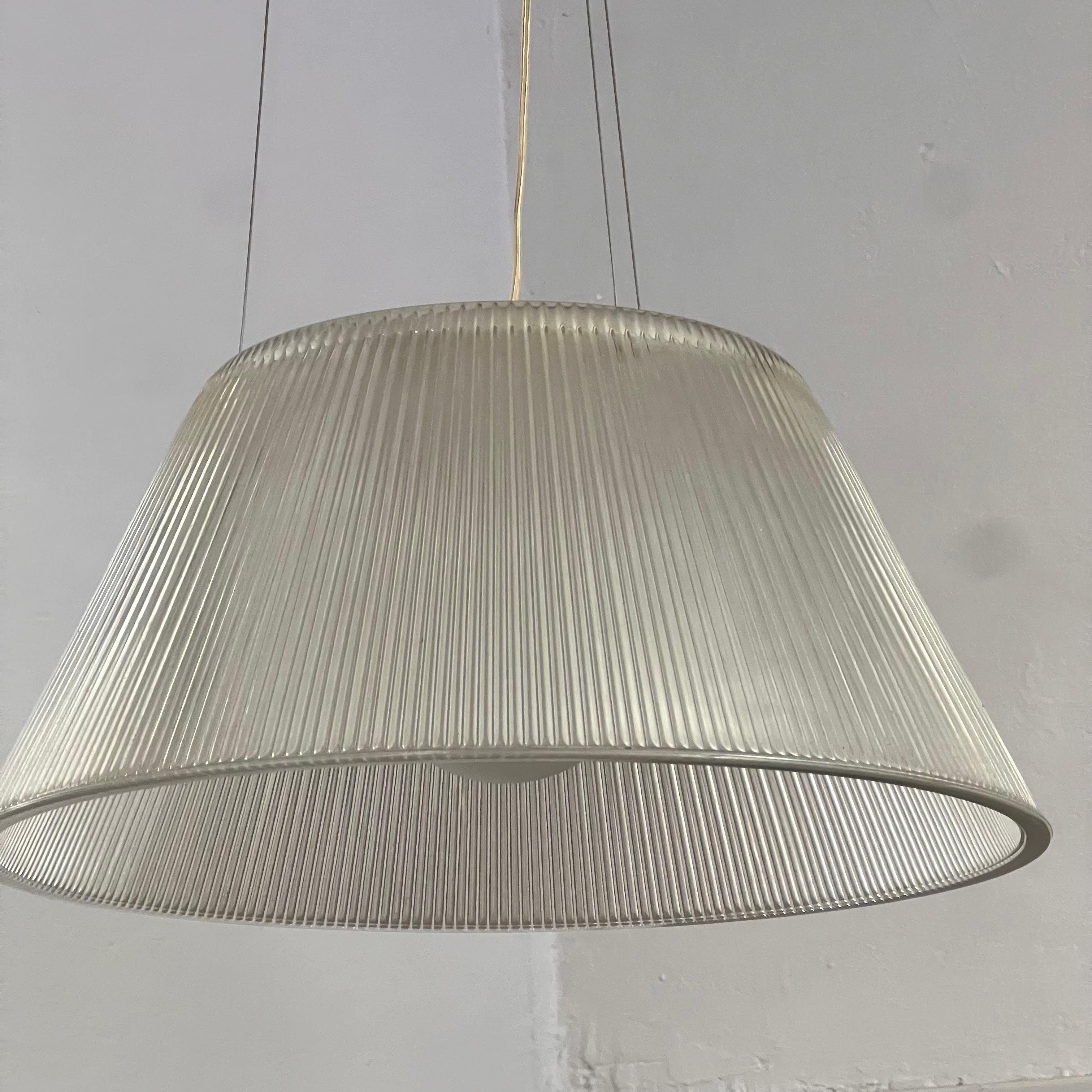 Lampadario Mod. Romeo Moon S2 - Philippe Starck per Flos - Italia - Anni '90 In condizioni buone in vendita a Milano, IT