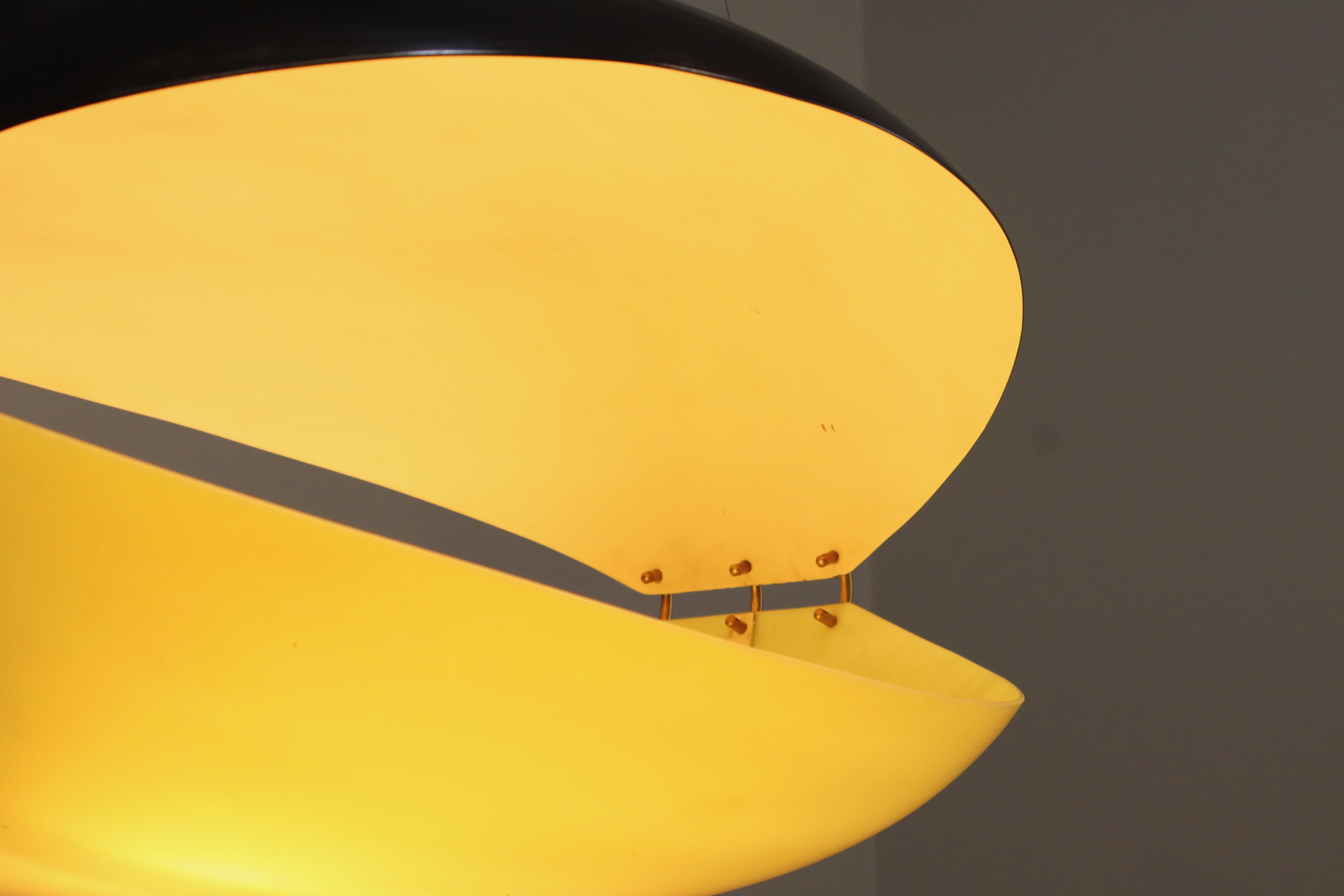 Lustre mod.12600, Ettore Sottsass Arredoluce Laiton, plexiglas  aluminium 1957 en vente 6