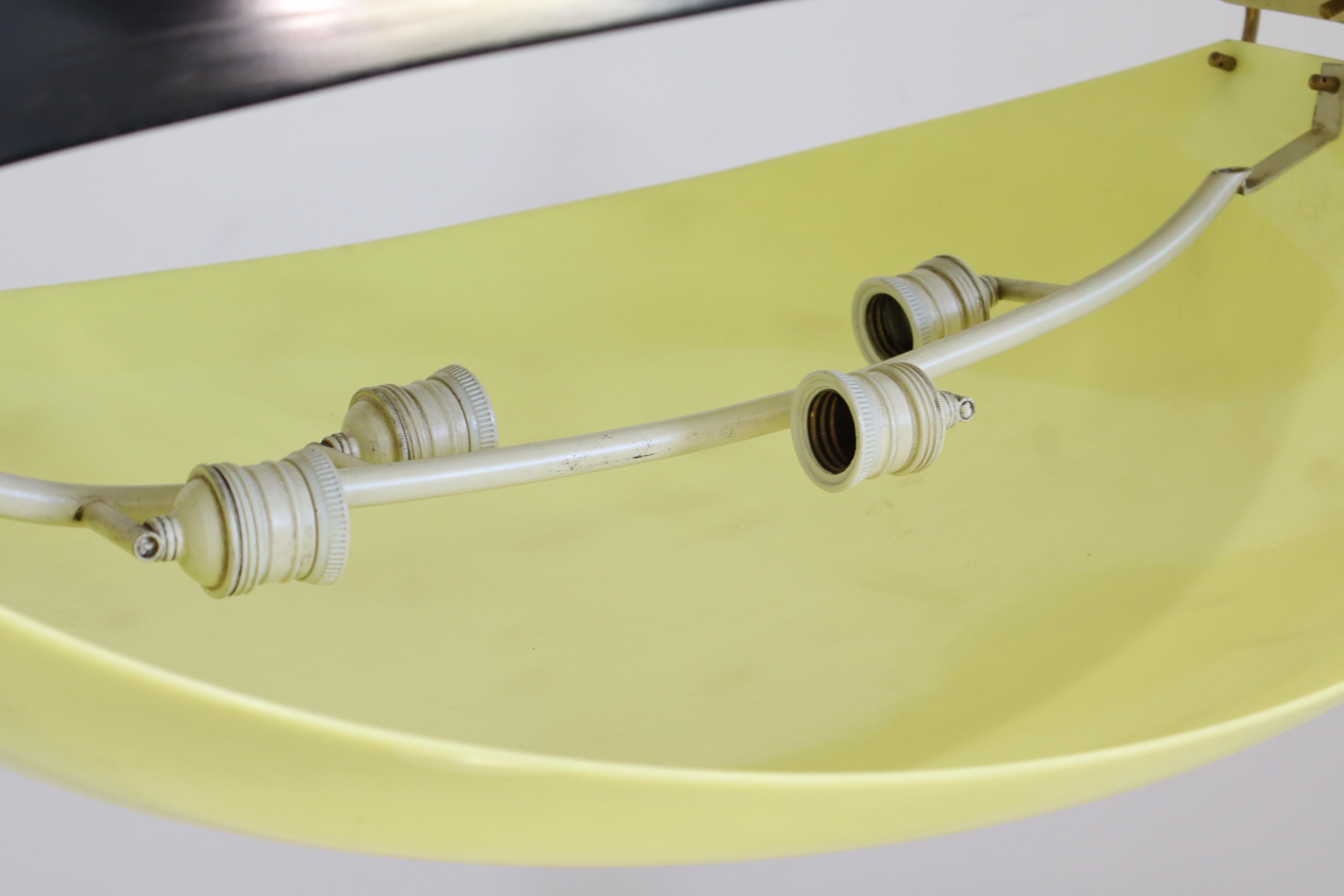 Lustre mod.12600, Ettore Sottsass Arredoluce Laiton, plexiglas  aluminium 1957 en vente 9