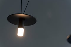 Individuell gestaltbarer schwarzer 6-Licht-Kronleuchter mit weichen Lichtdiffusoren