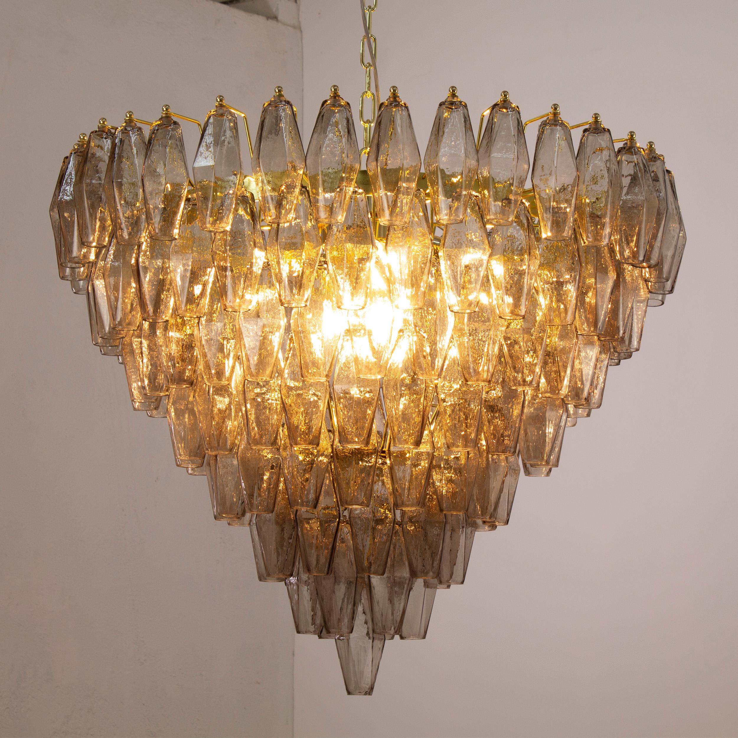 Lampadario poliedri colore fumè vetro di Murano ispirato al mid-century italiano In New Condition For Sale In Trebaseleghe, IT