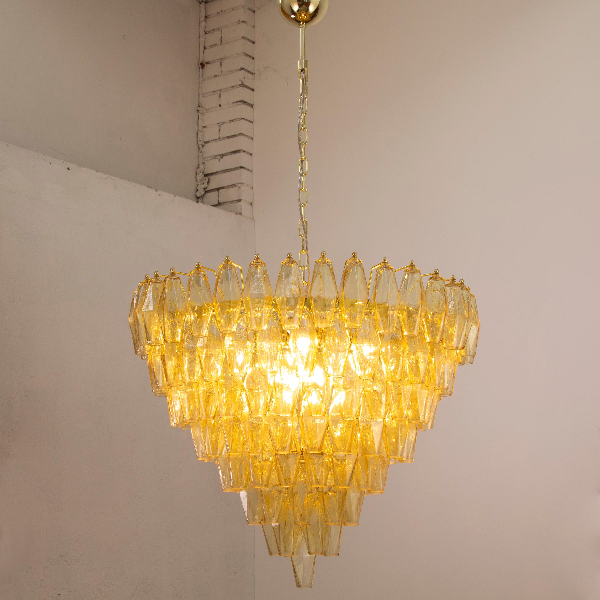 Other Lampadario poliedri giallo in vetro di Murano ispirato al mid-century italiano For Sale
