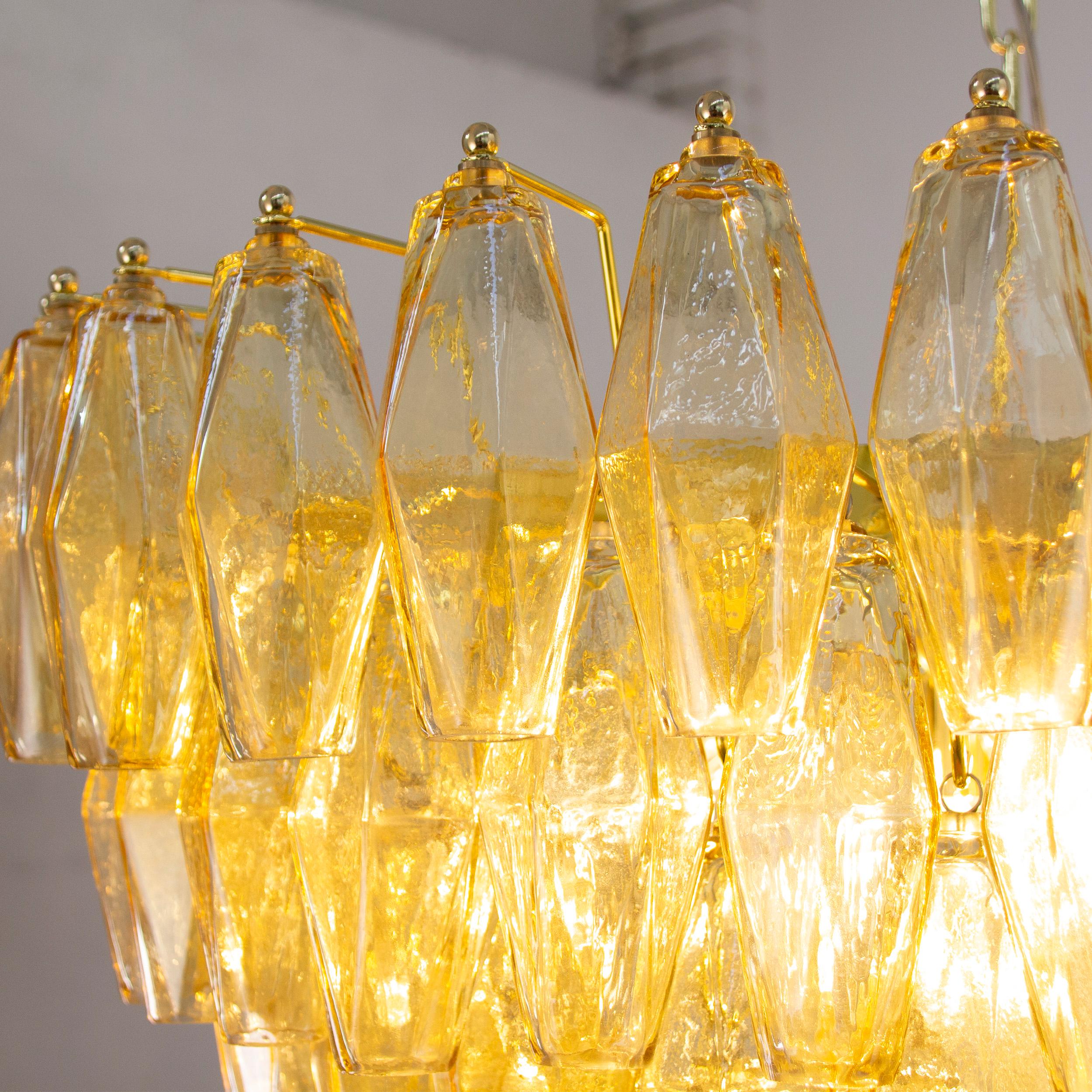 Lampadario poliedri giallo in vetro di Murano ispirato al mid-century italiano For Sale 1