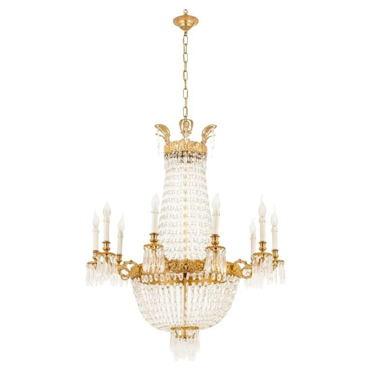 Reggia 10-light chandelier with crystal drops
