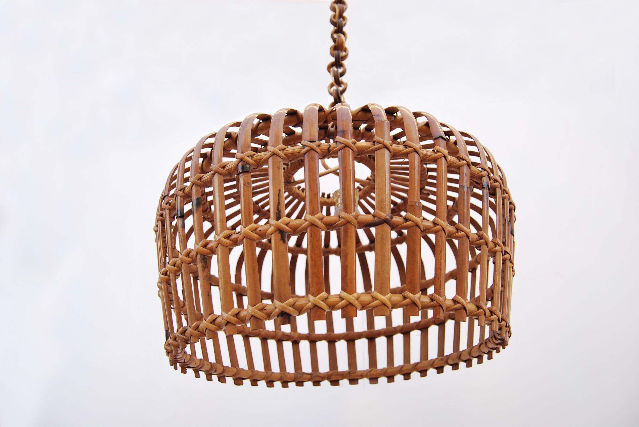 Mid-Century Modern Round bamboo and wicker chandelier, 1960s  For Sale