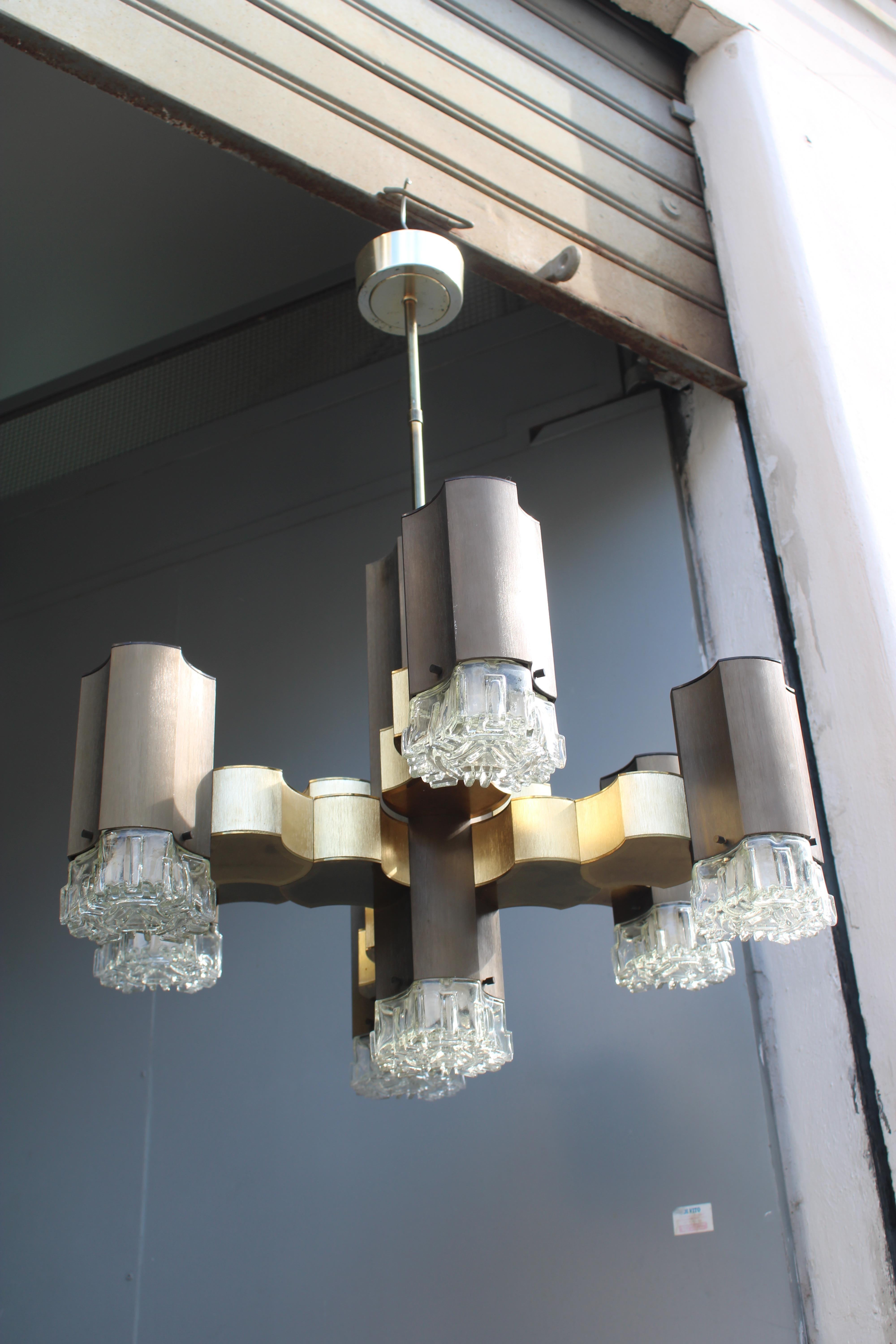 Elegante e decorativo Lampadario Sciolari design 1970