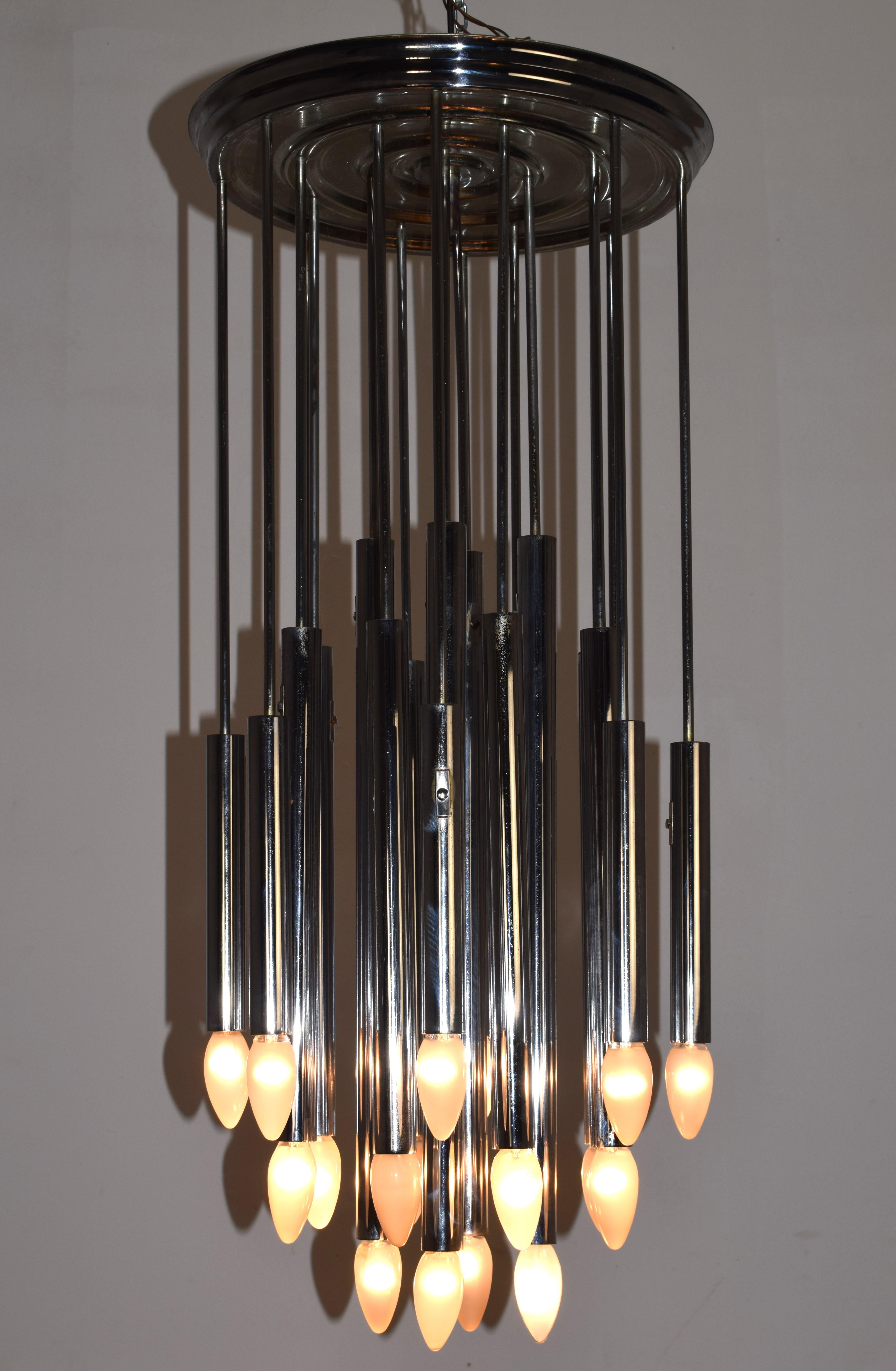 Sciolari chandelier, Italy, 1970s. In Good Condition For Sale In Palermo, PA
