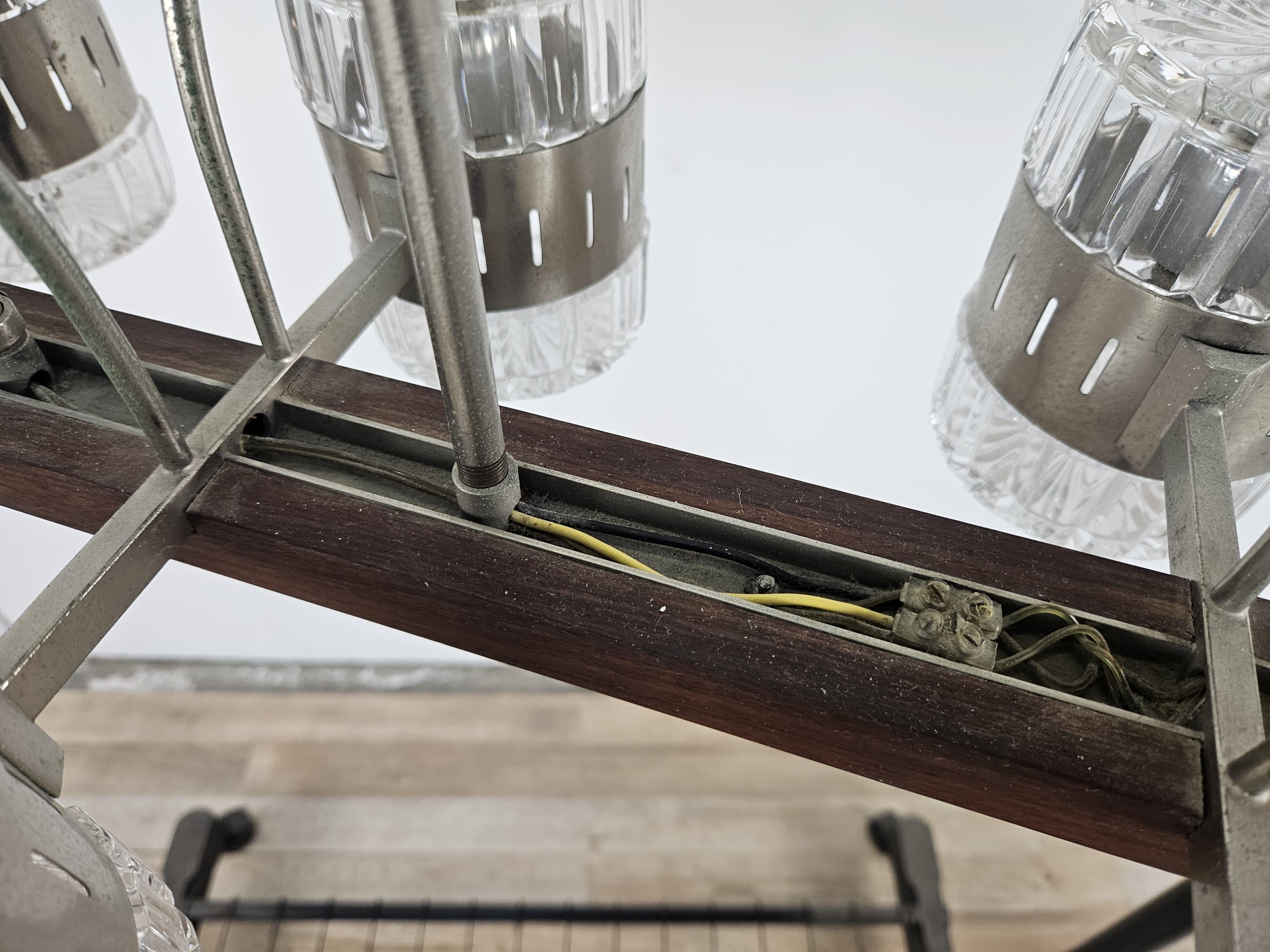 Vintage six-point chandelier in Murano glass and metal, 1970s For Sale 3
